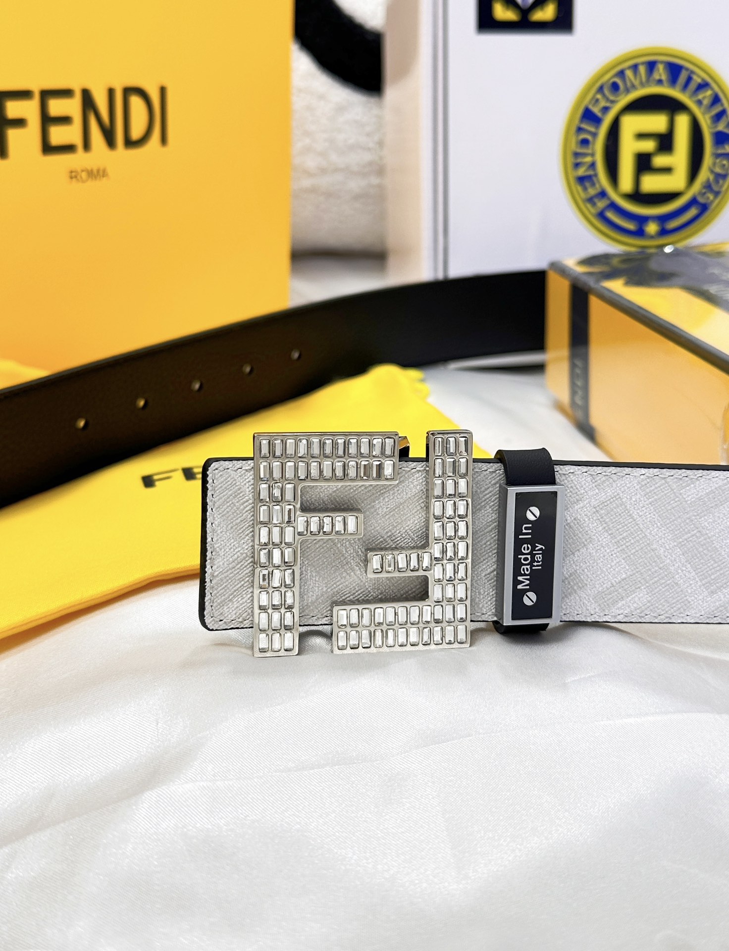 Fendi Leather Belts 1:1 Mirror Version
