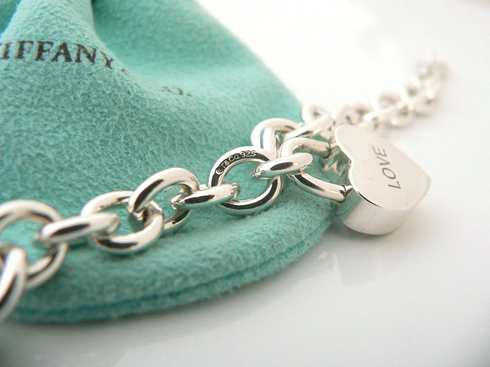 Tiffany & Co Silver LOVE Heart Bracelet Bangle Padlock Charm 7.75 Inch Gift Love