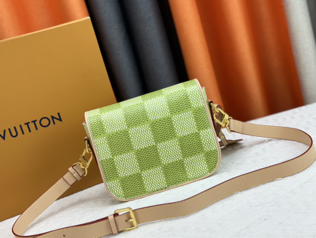 Louis Vuitton Montsouris Small Messenger Bag M40665 Shoulder Bag Handbag