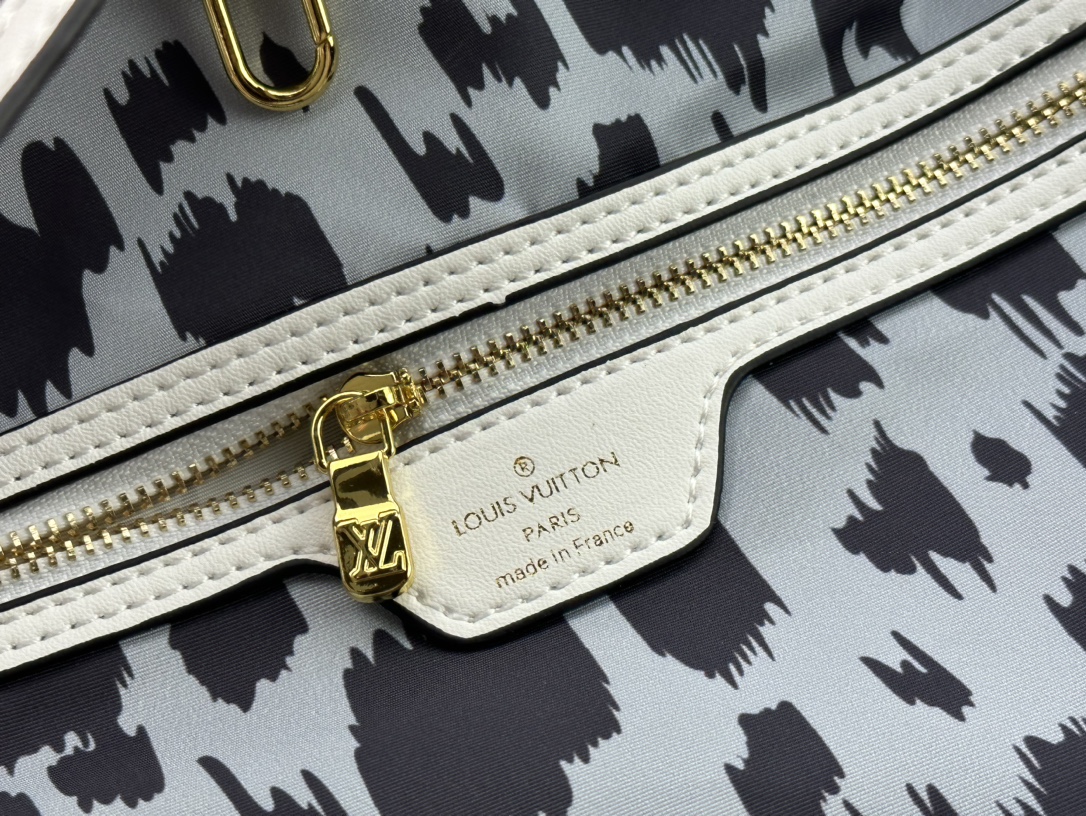 Louis Vuitton Neverfull M40995 Shoulder Bag Handbag