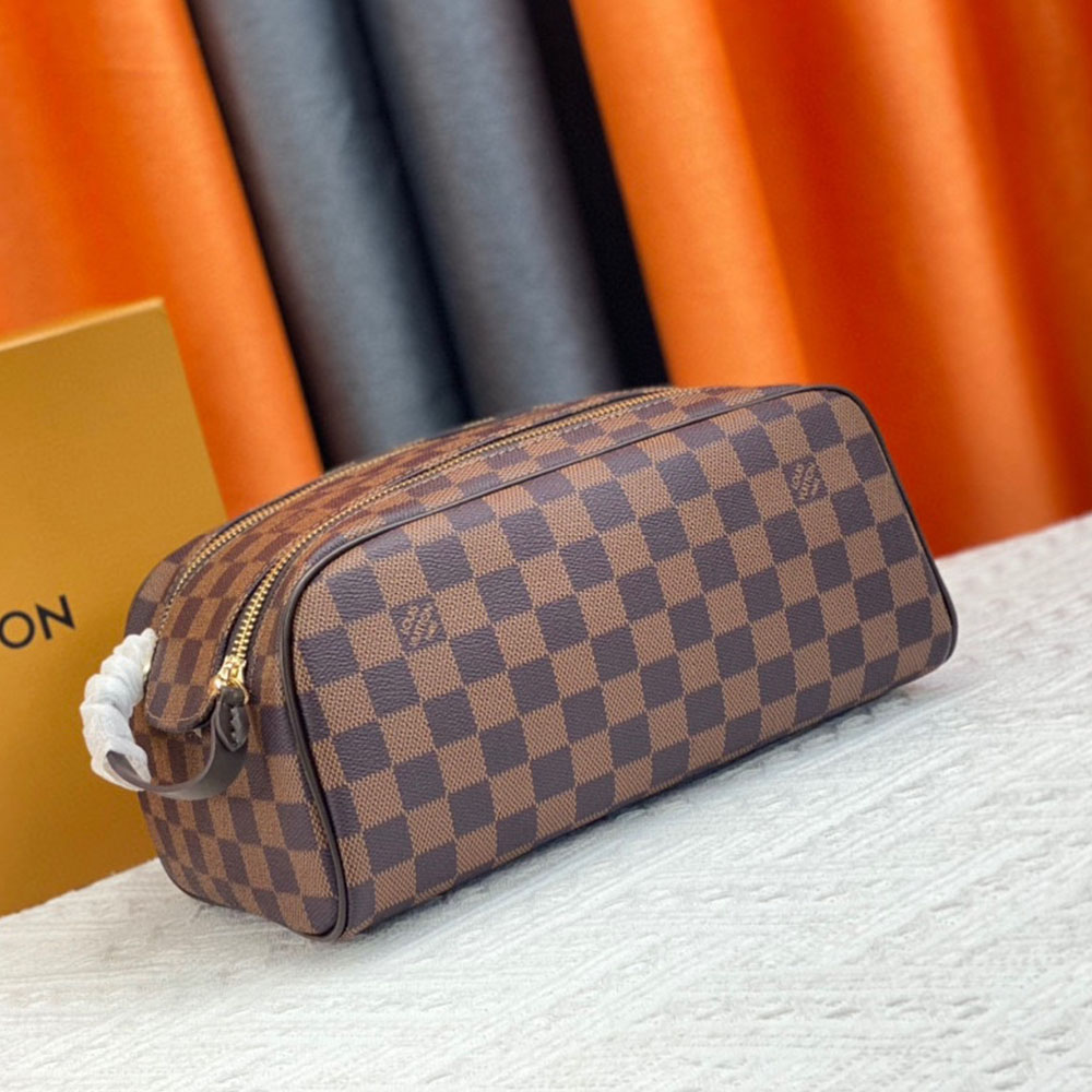 Louis Vuitton LV Cosmetic Dopp Kit Bag M44494(Replica)