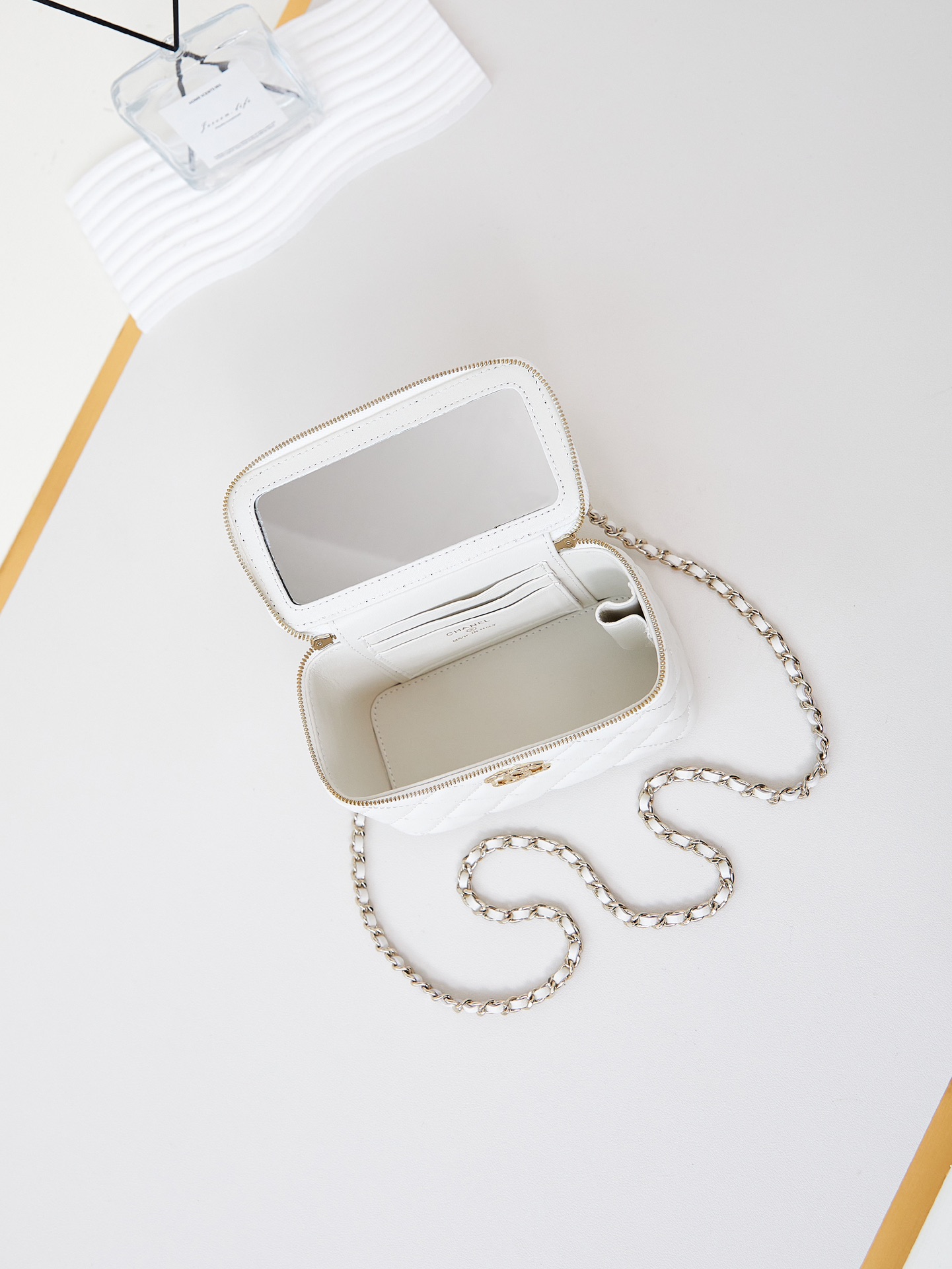 Chanel 10A Handbag Shoulder Bag Top Mirror Quality Version