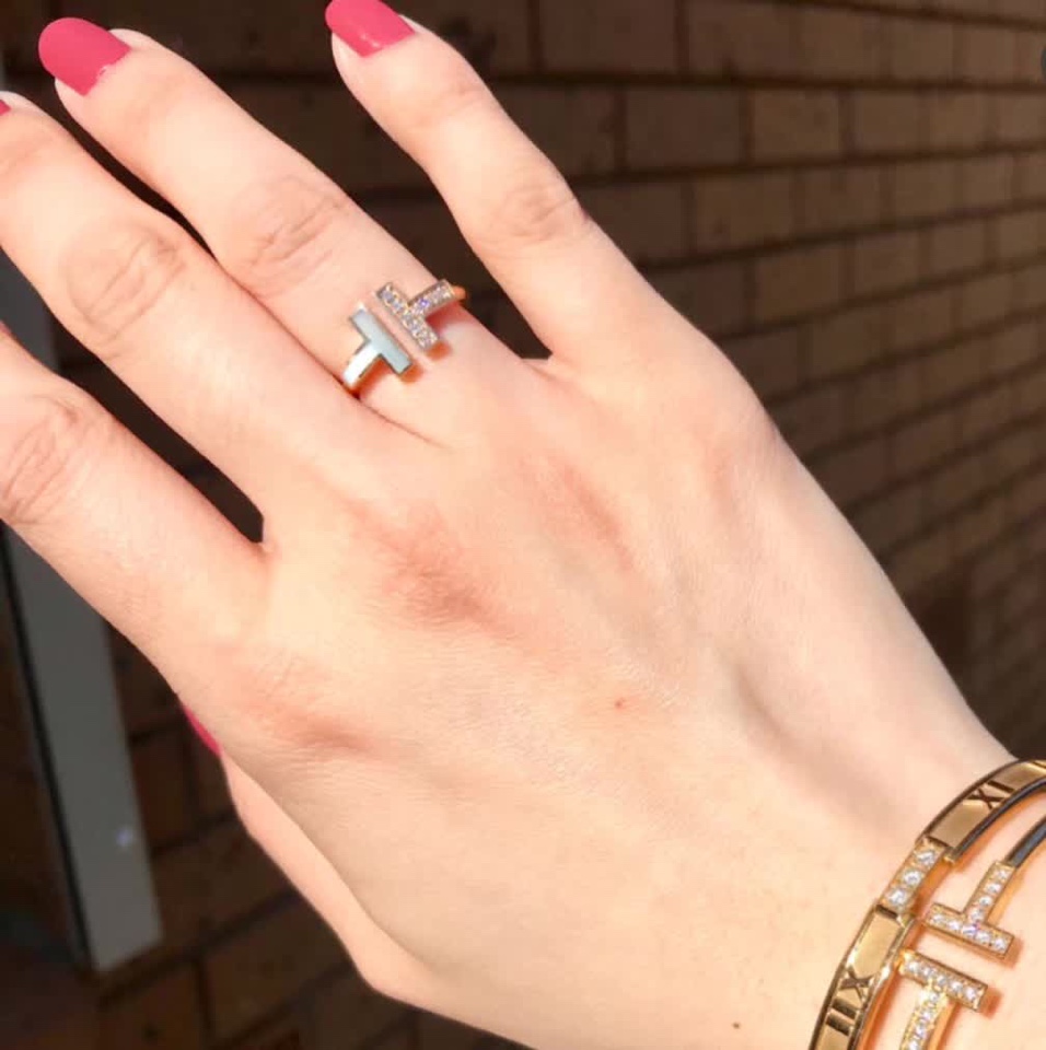 Tiffany T Wire Ring in Rose Gold with Diamonds and Mother-of-pearl