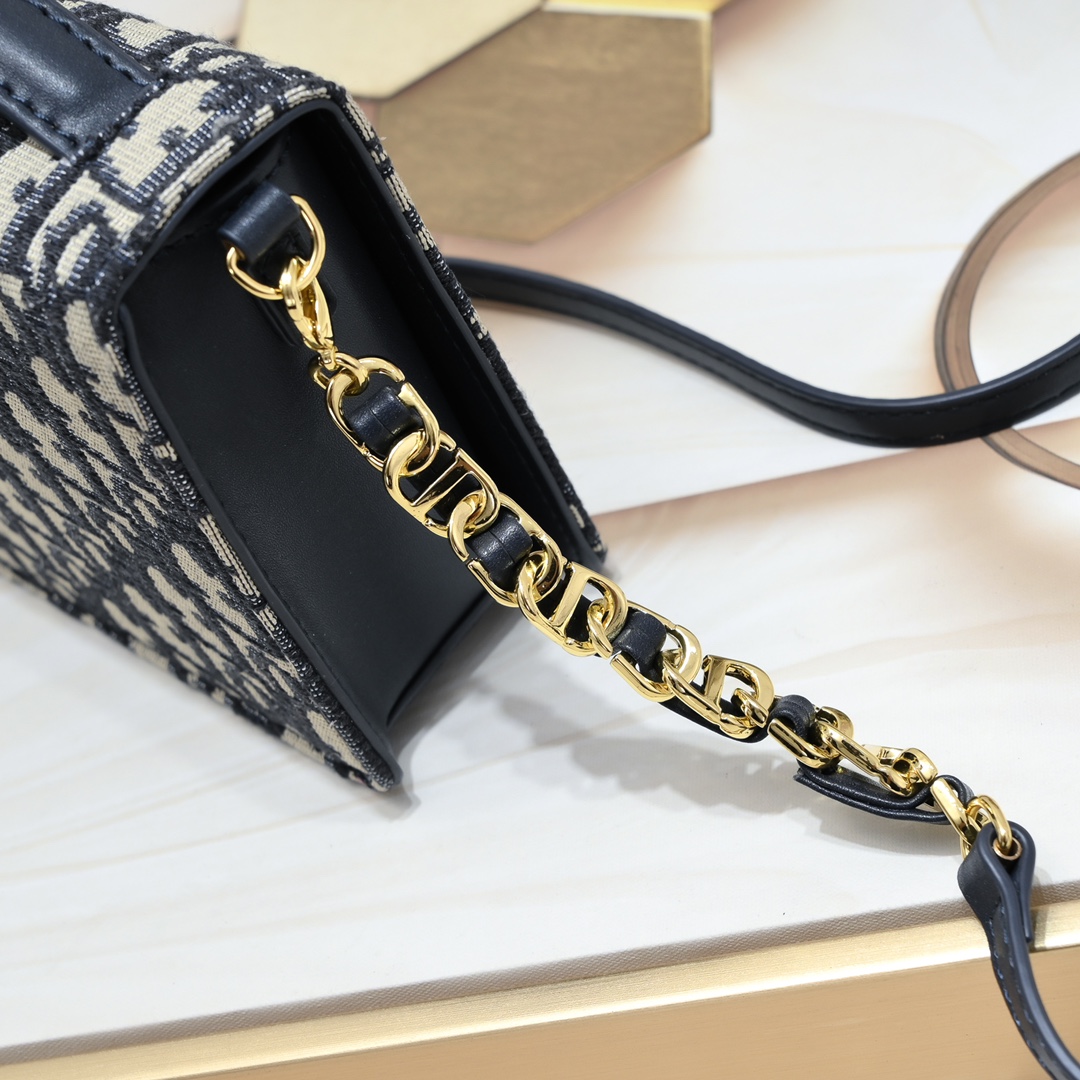 Dior CD Signature Mini Chain Handbag Blue Shoulder Bag Handbag