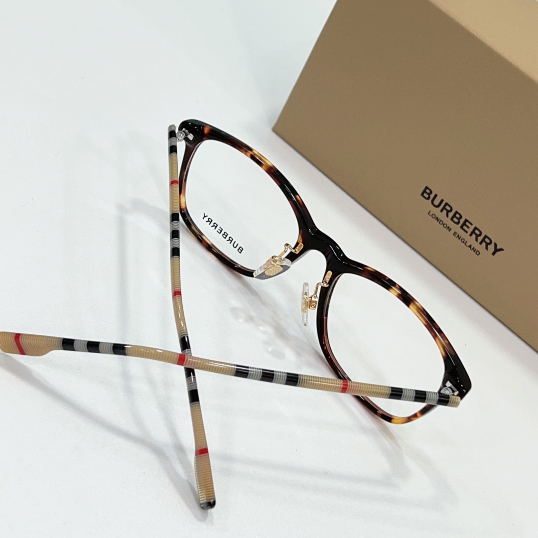 Burberry Sunglasses