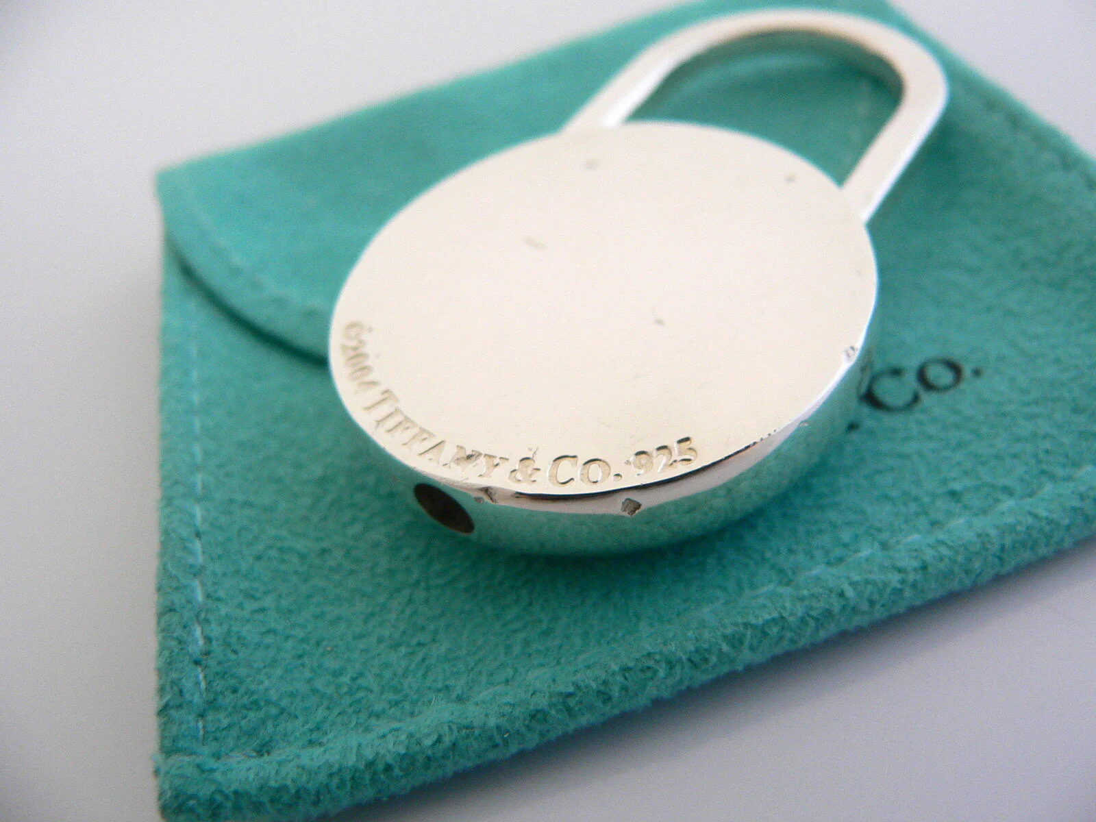 Tiffany & Co Baseball Key Ring Ball Sports Padlock Keychain Coach Gift Pouch Art