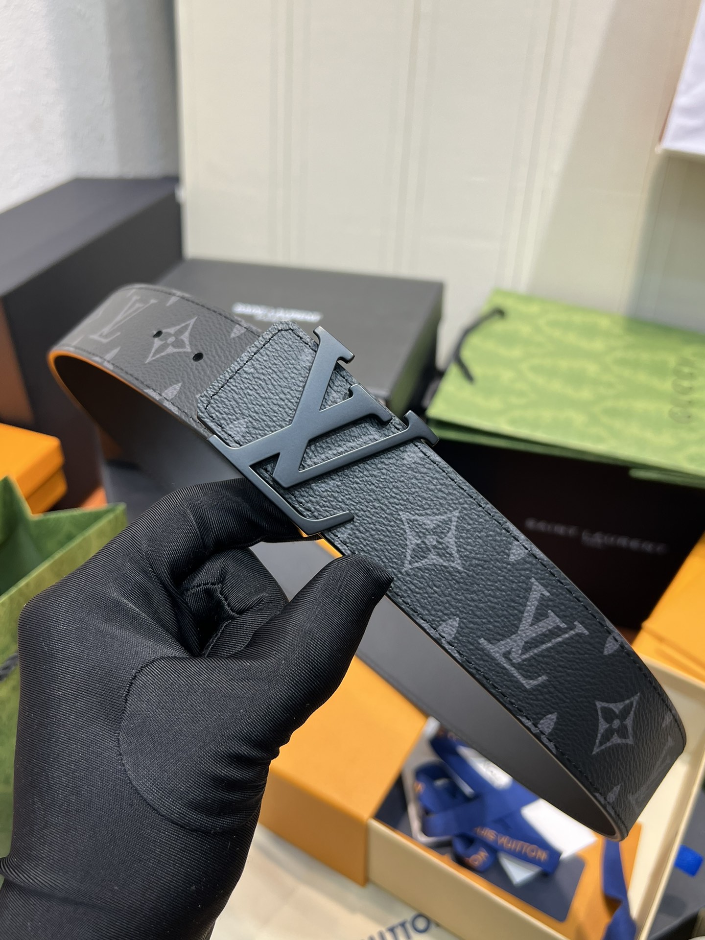 Louis Vuitton LV Leather Belts 1:1 Mirror Version