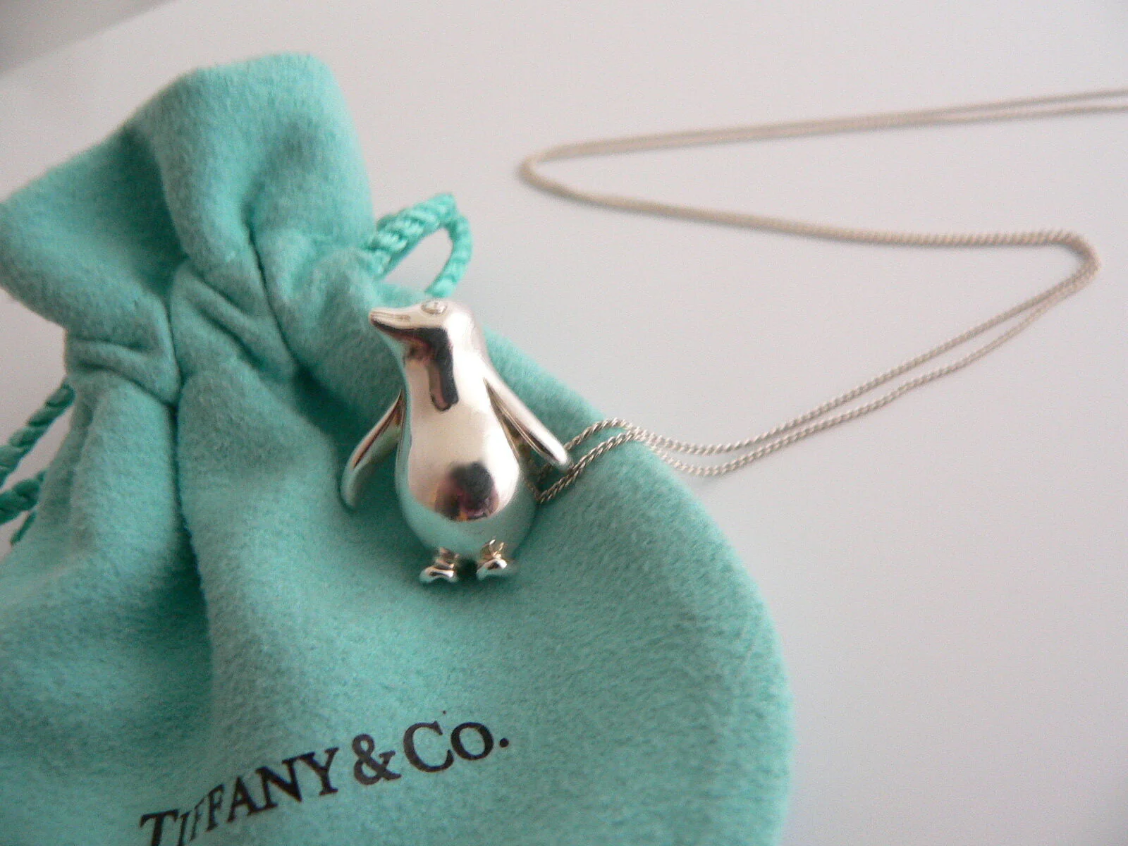 Tiffany & Co Silver Nature Penguin Bird Necklace Pendant Charm 21 In Chain Gift