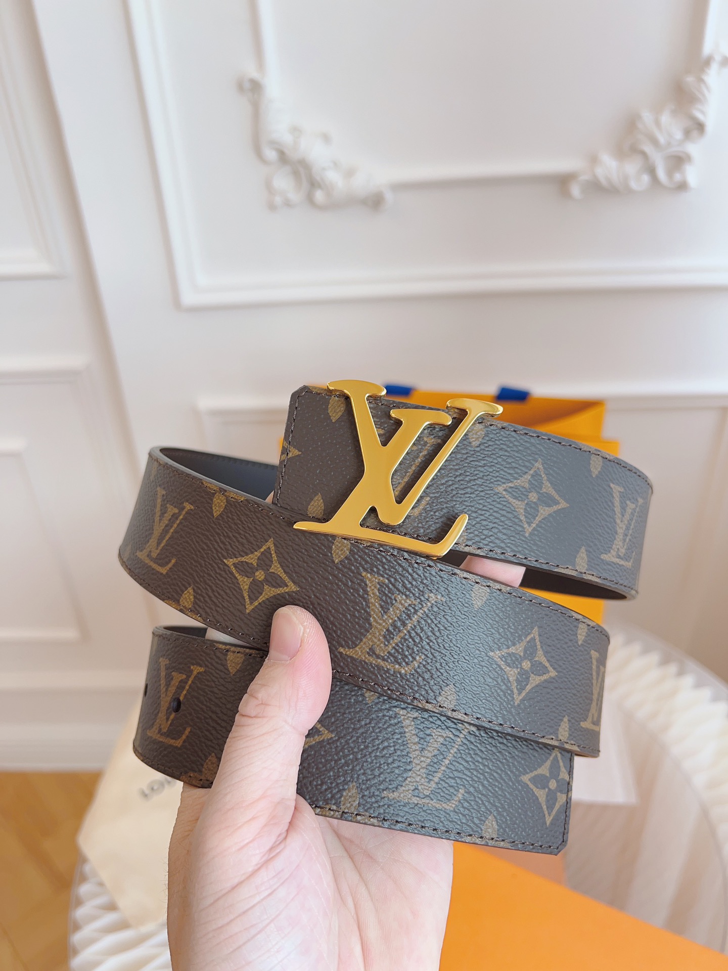 Louis Vuitton LV Leather Belts 1:1 Mirror Version