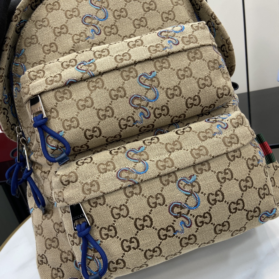 Gucci Medium Backpack -10A