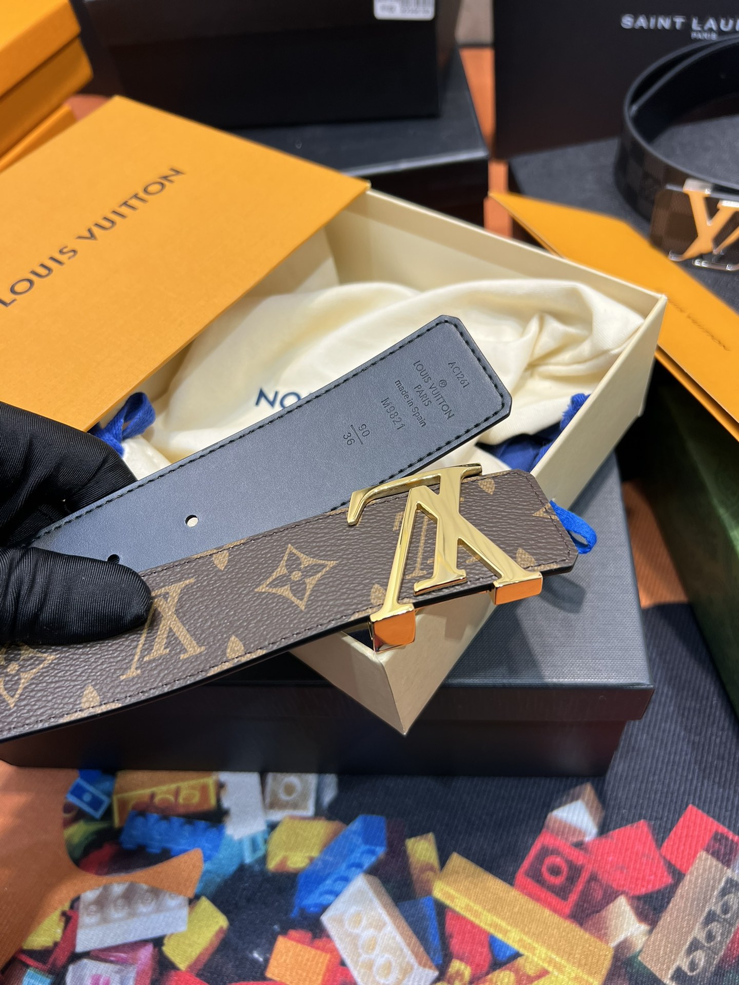 Louis Vuitton LV Leather Belts 1:1 Mirror Version