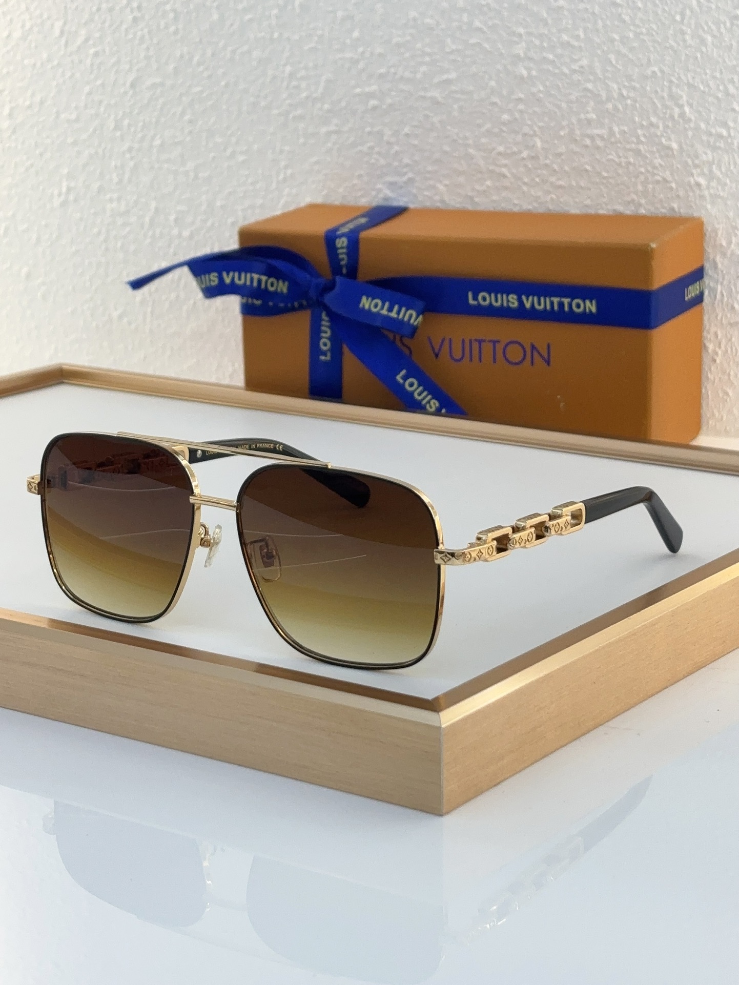 Louis Vuitton LV Sunglasses
