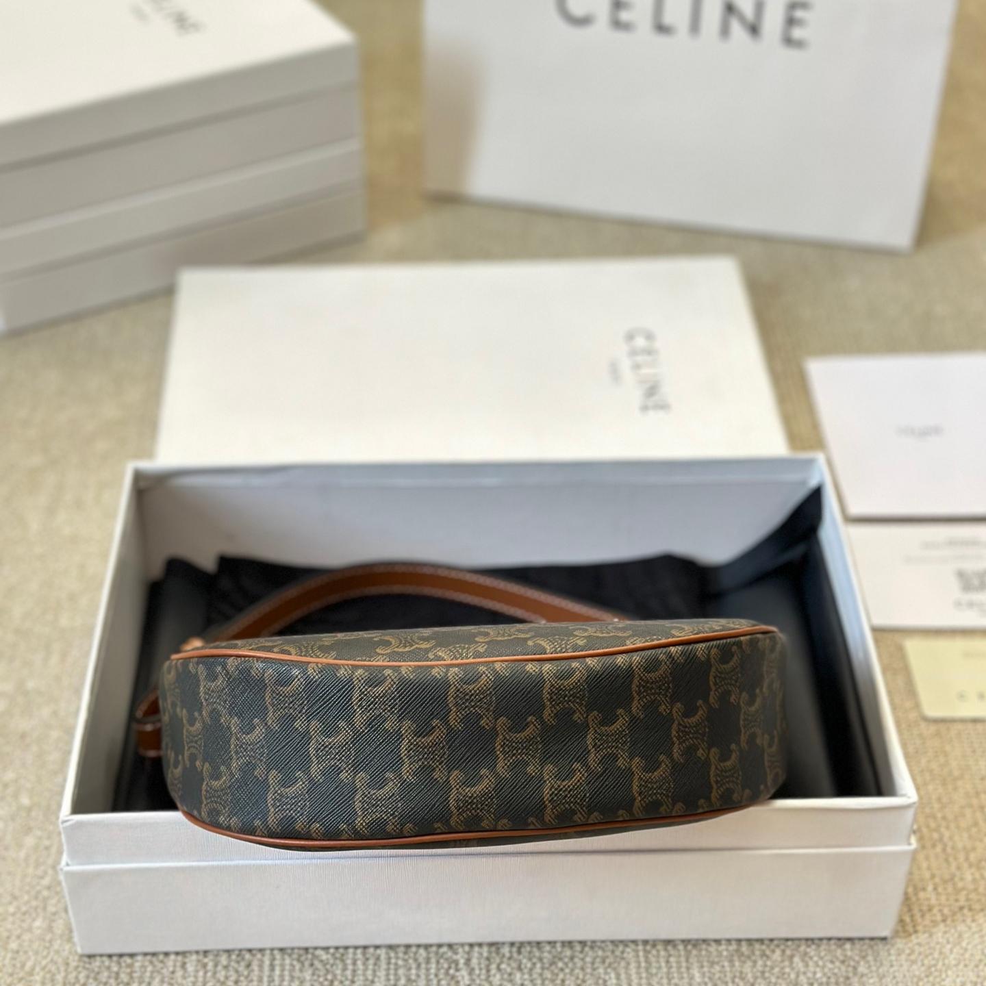 Celine Triomphe Half Moon Leather Handbag Shoulder Bag (Replica)