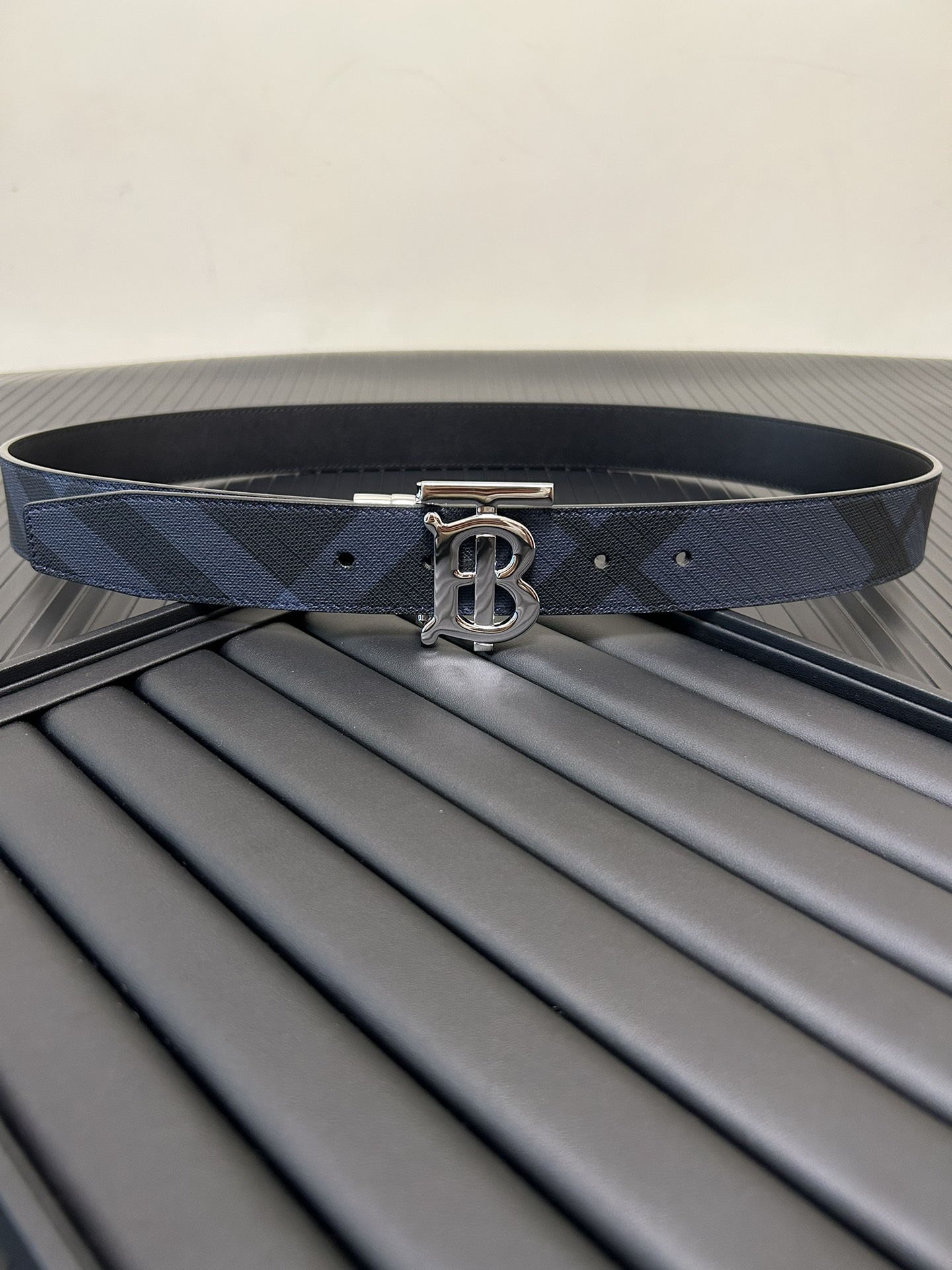 Burberry Leather Belts 1:1 Mirror Version