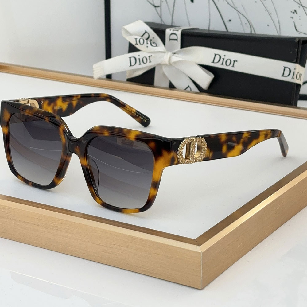 Dior Mirror Leg Hollow CD Logo sunglasses  Top quality (Replica）
