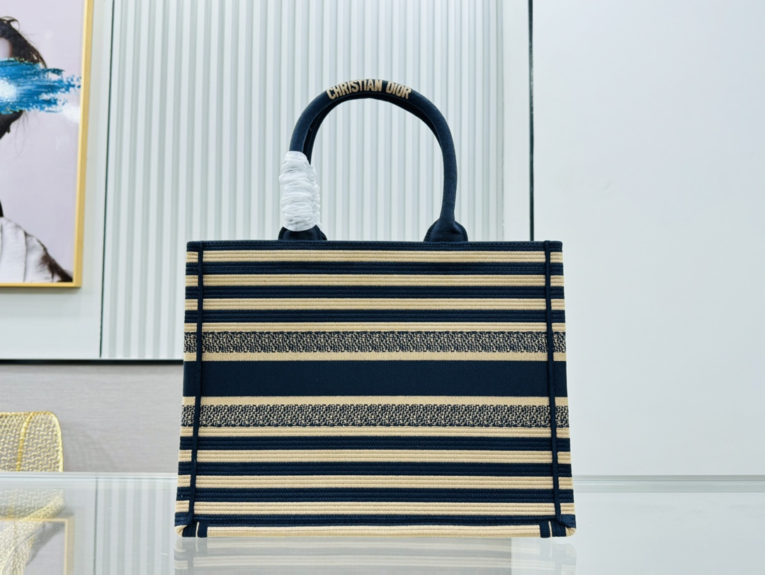 Dior Book Tote Thick Thread Thick Fabric Shoulder Bag Handbag