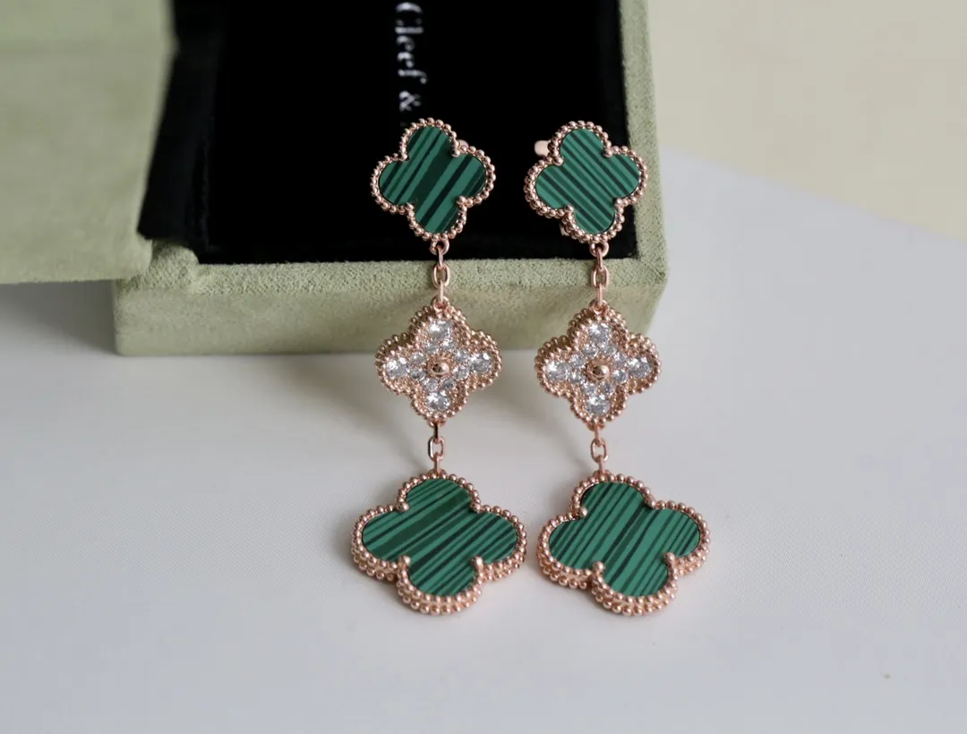 Van Cleef & Arpels Magic Alhambra Earrings 3 Motifs With Diamonds