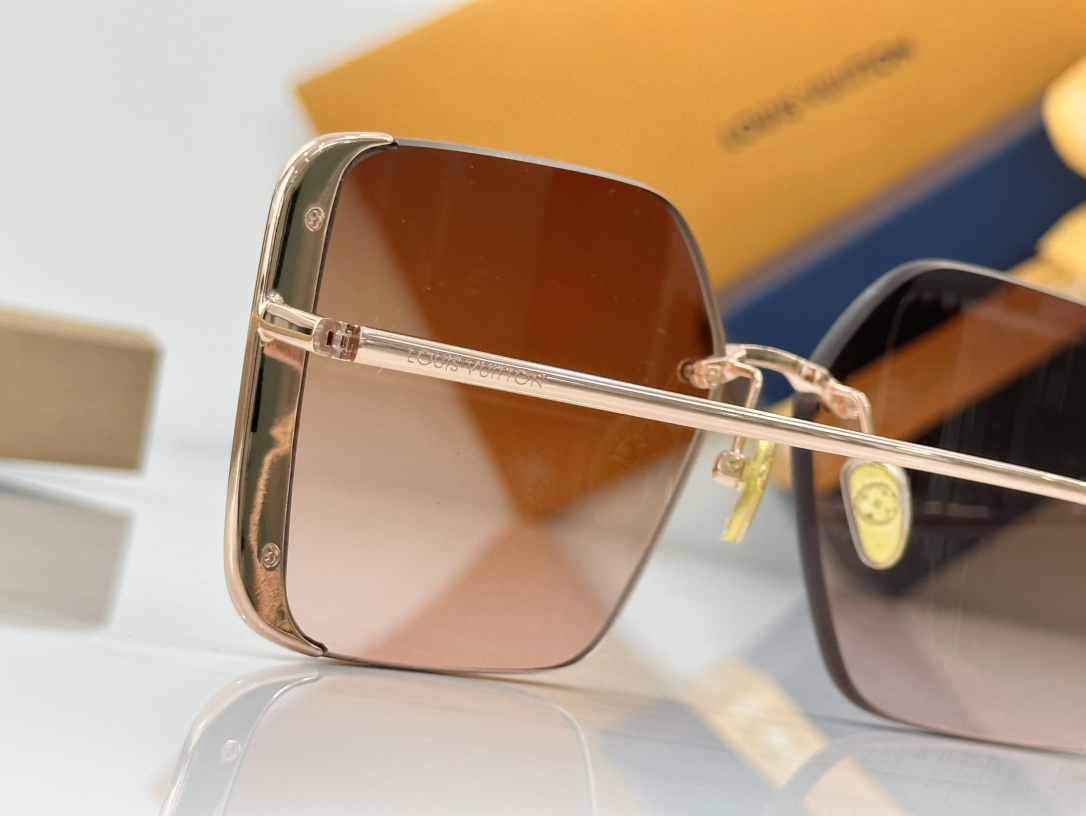 Louis Vuitton LV Sunglasses