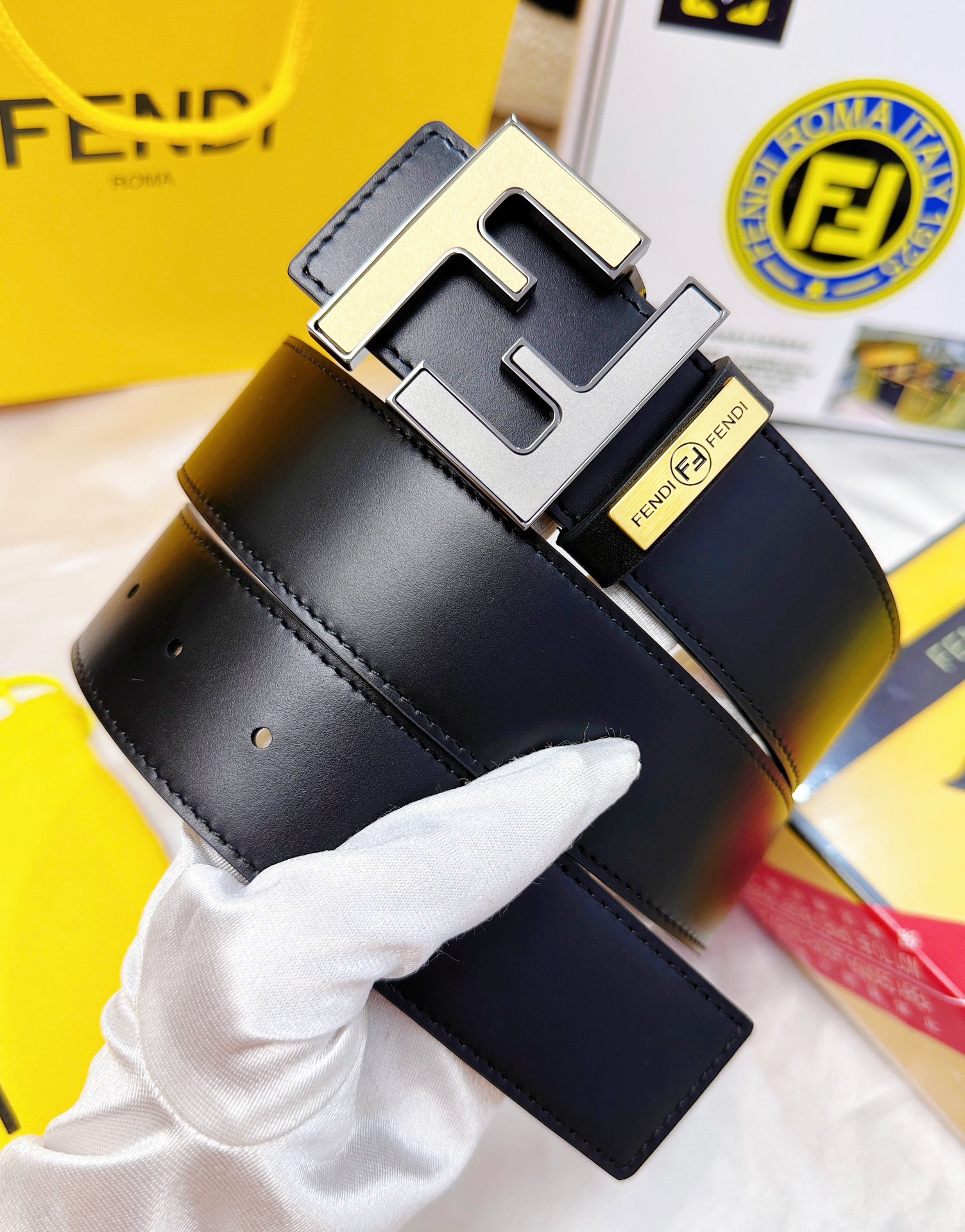 Fendi Leather Belts 1:1 Mirror Version