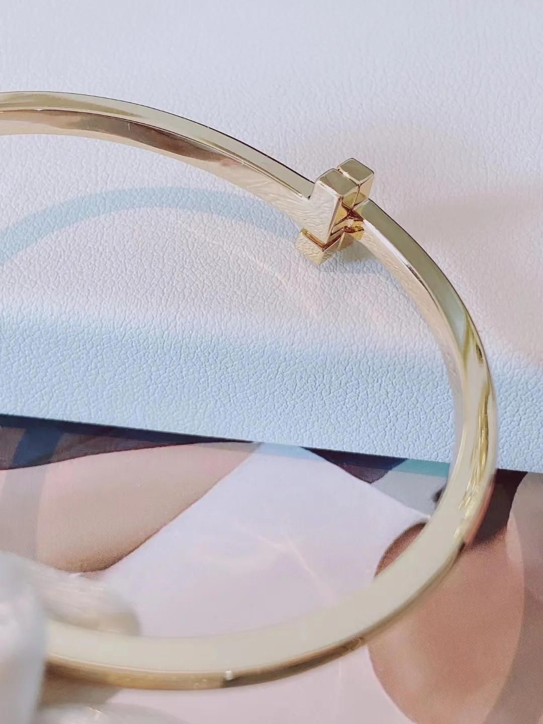 Tiffany T T1 Narrow Hinged Bangle Champagne Gold/White Gold