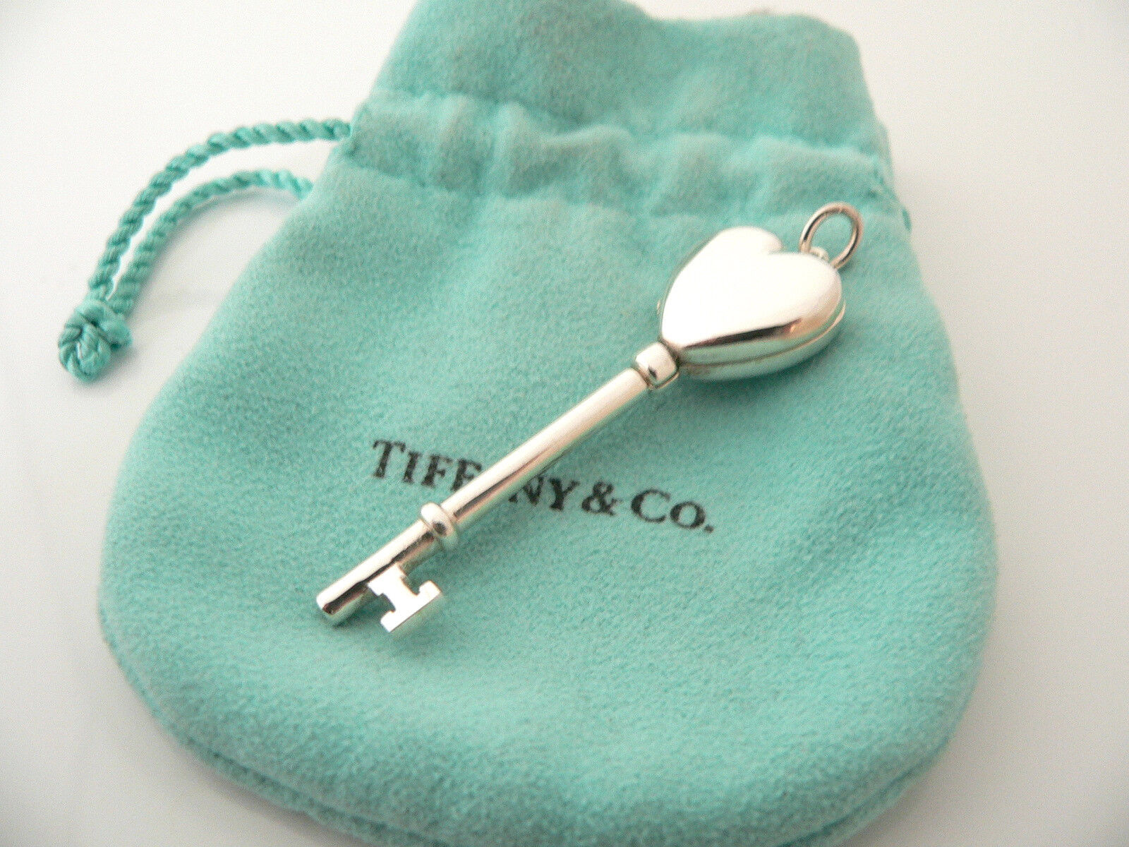 Tiffany & Co Heart Key Locket Pendant Charm 4 Necklace Love Gift Pouch T and Co