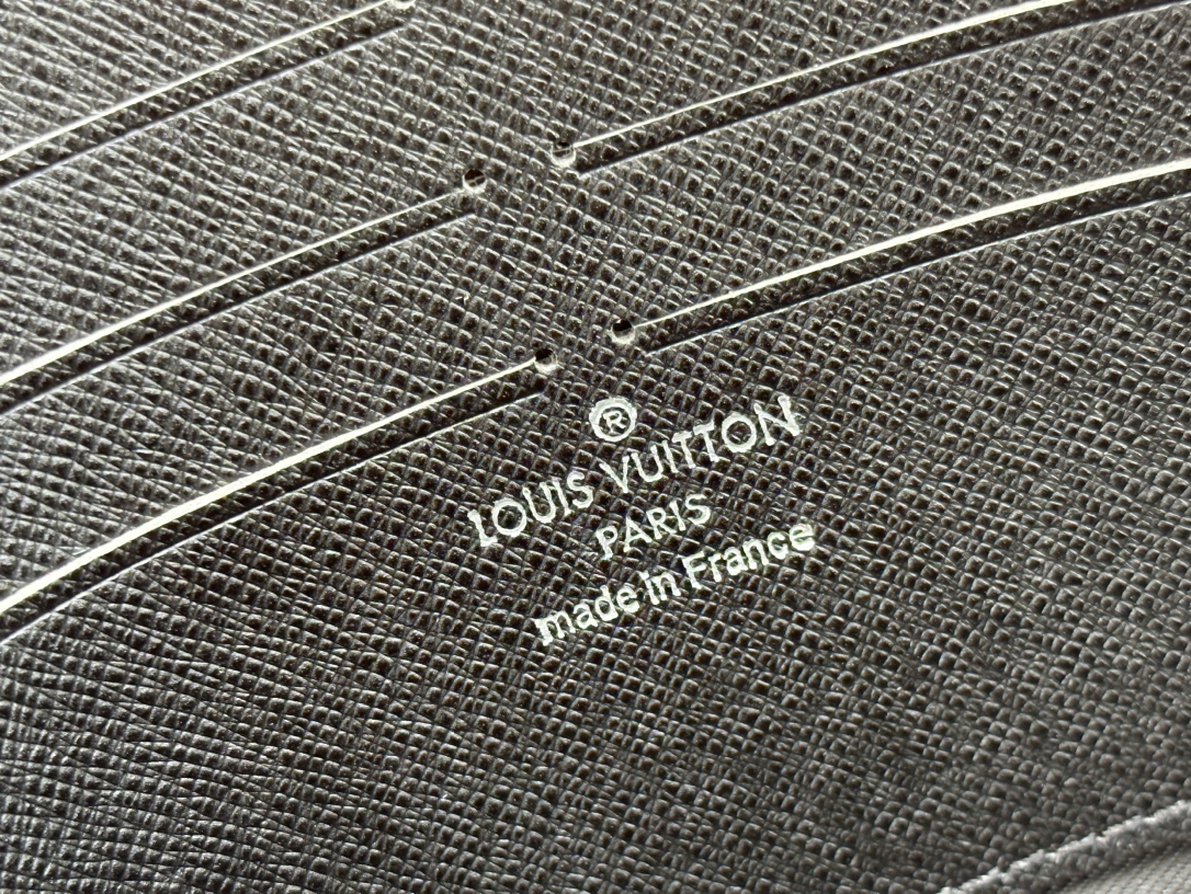 Louis Vuitton Pochette Jour Monogram Eclipse M82080 Clutch Bag Handbag