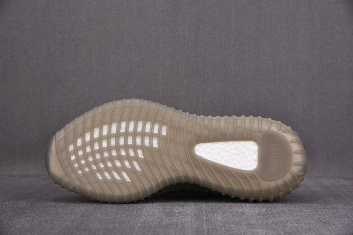 Yeezy Boost 350 v2 Beluga Solar Red BB1826