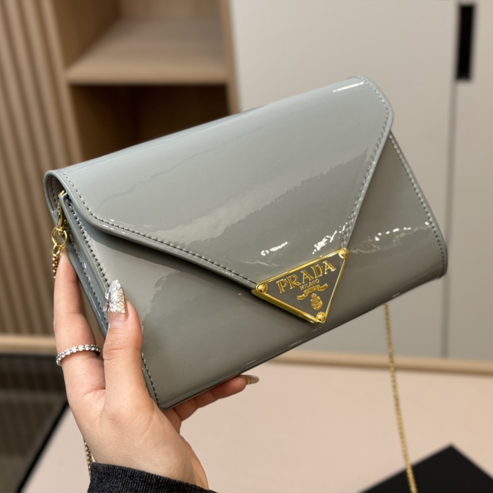Prada  Leather Clutch Shoulder Bag Handbag（Replica）