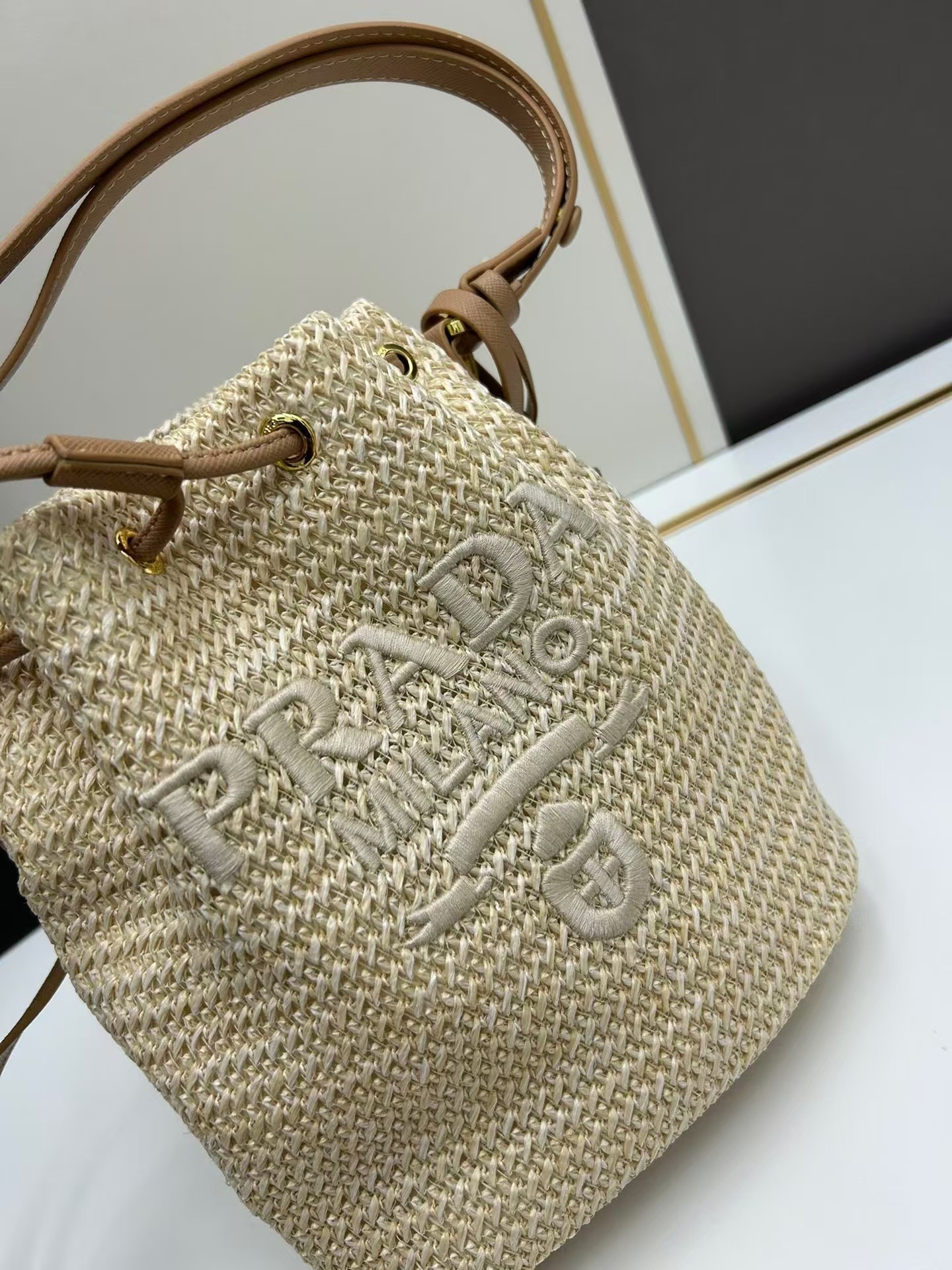 New Raffia Woven Bucket Bag（Replica）