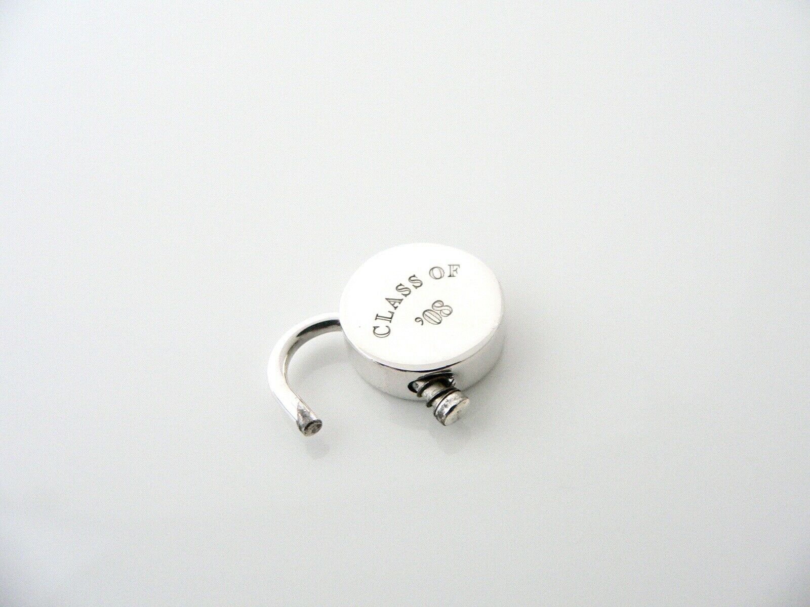Tiffany & Co Silver Class of 2008 08 Round Circle Padlock Pendant Charm Gift