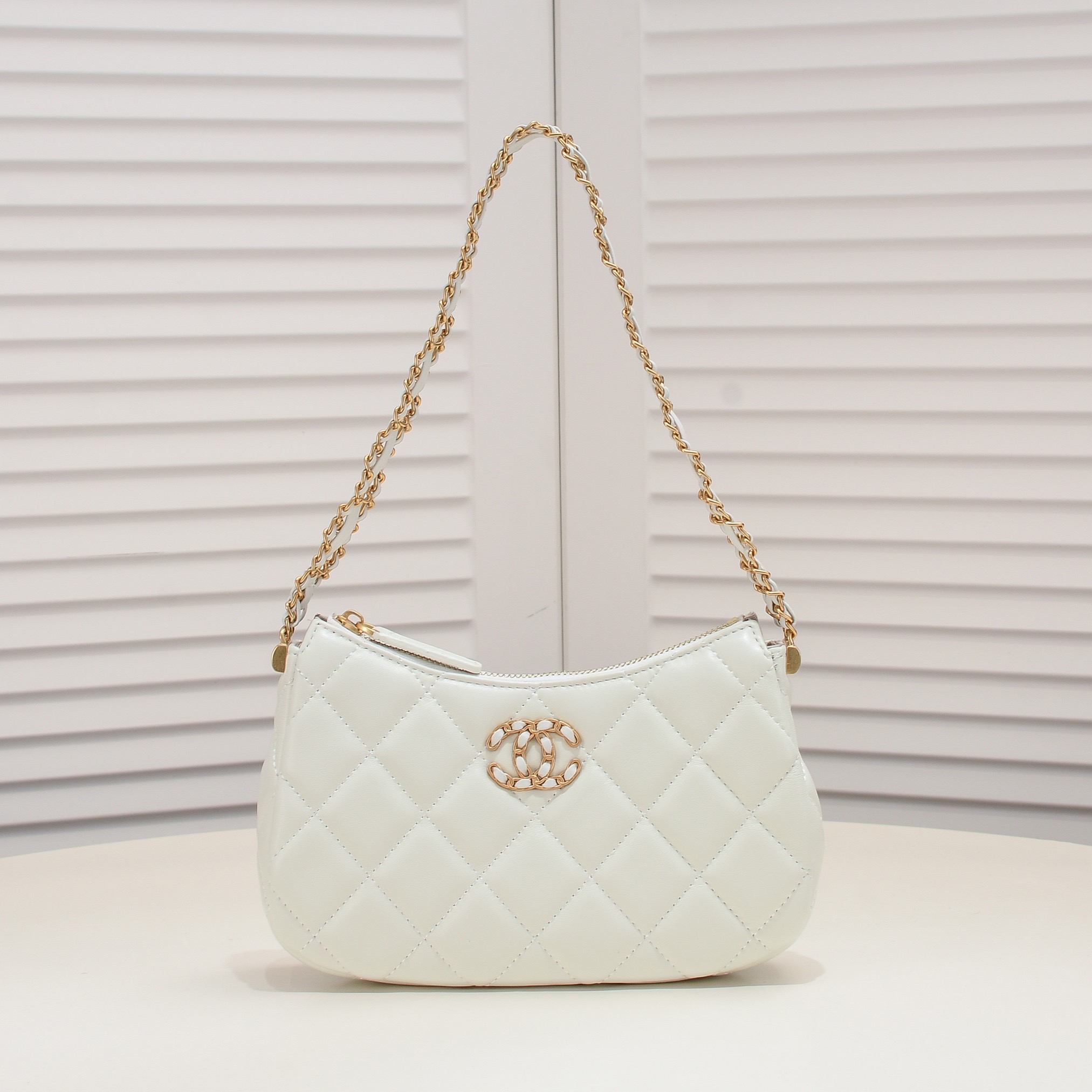 Chanel 23K Double C Hobo Chain Shoulder Bag Handbag（Replica）