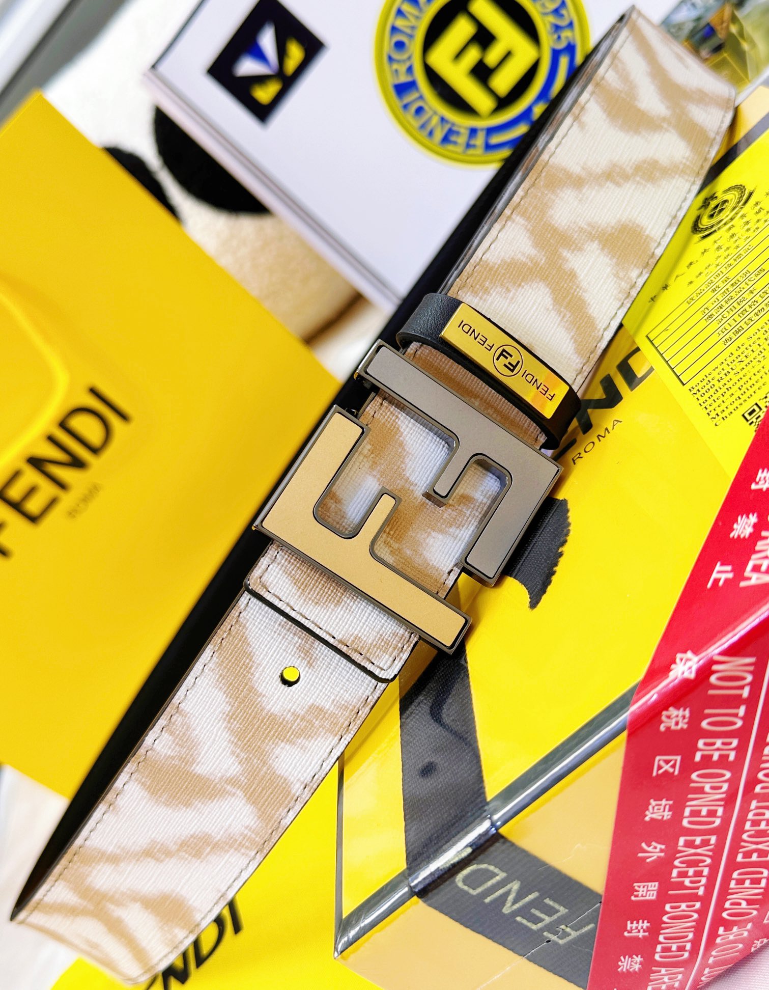 Fendi Leather Belts 1:1 Mirror Version