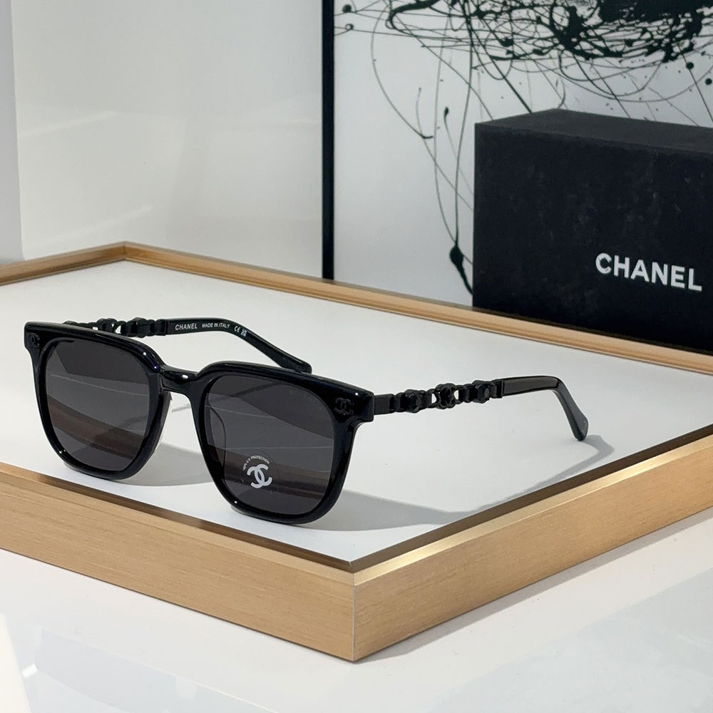 Chanel  Mirror leg With Drill Sunglasses Top quality （Replica）