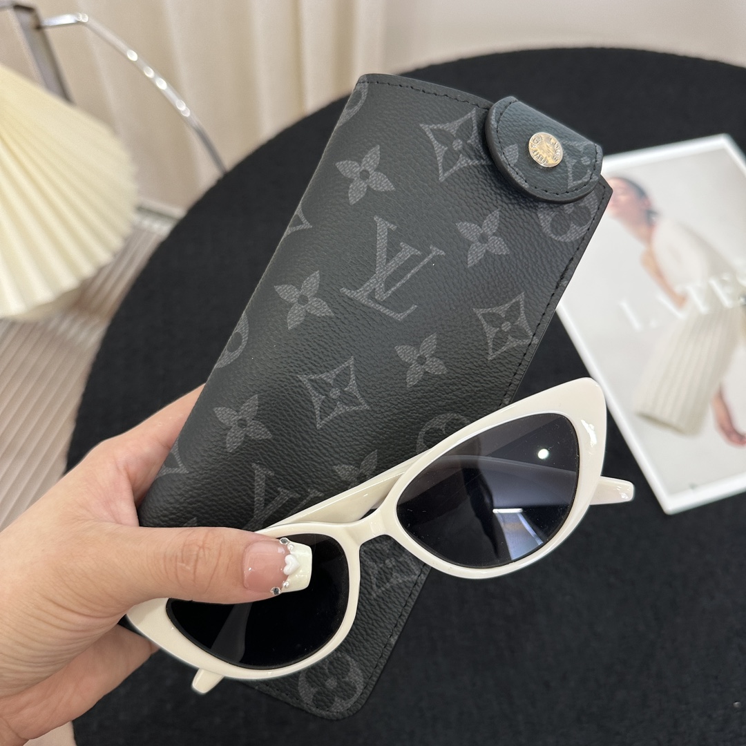 Louis Vuitton Sunglasses Case Box