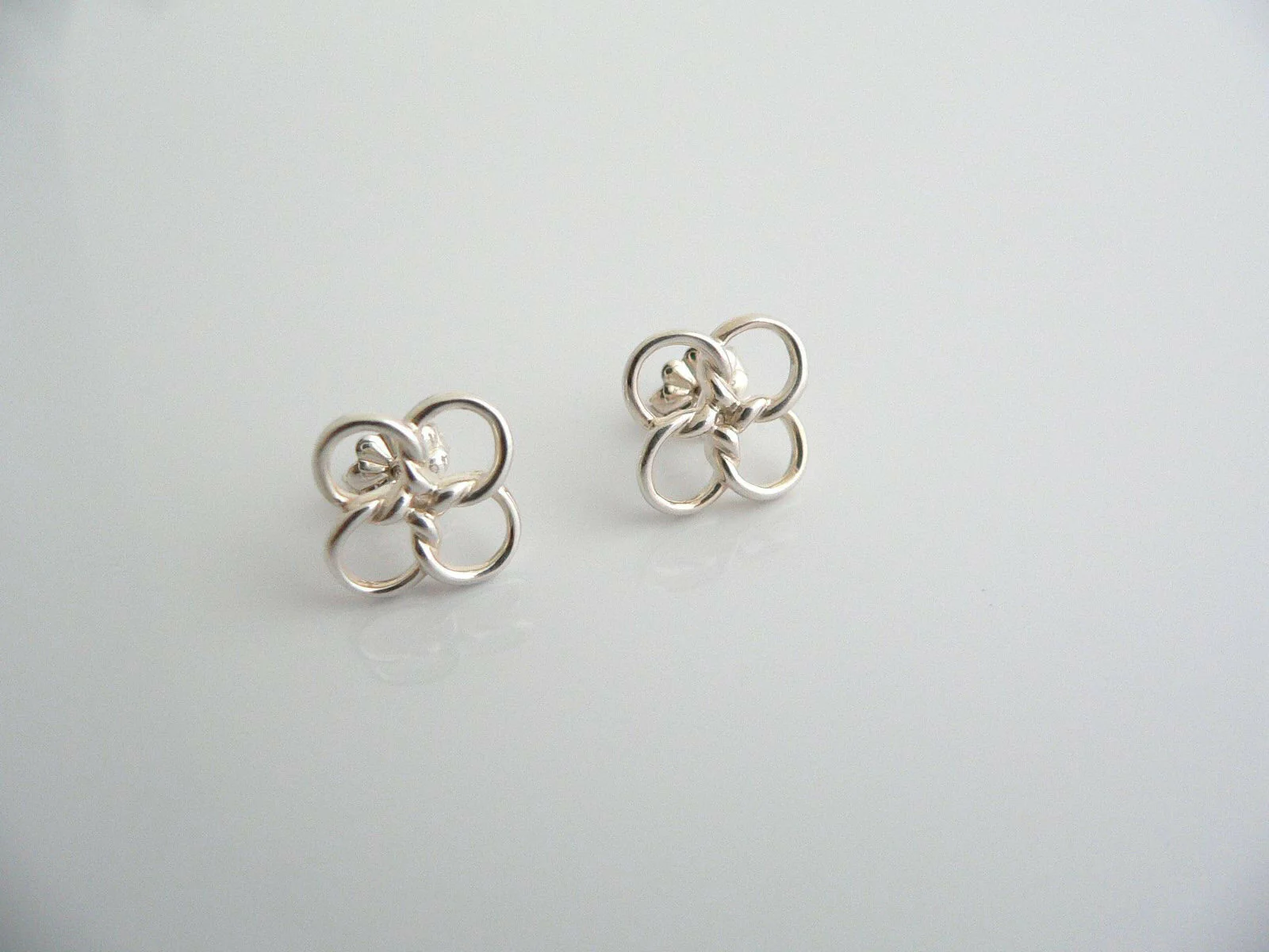 Tiffany & Co Silver Peretti Quadrifoglio Lucky Clover Earrings Studs Gift Love