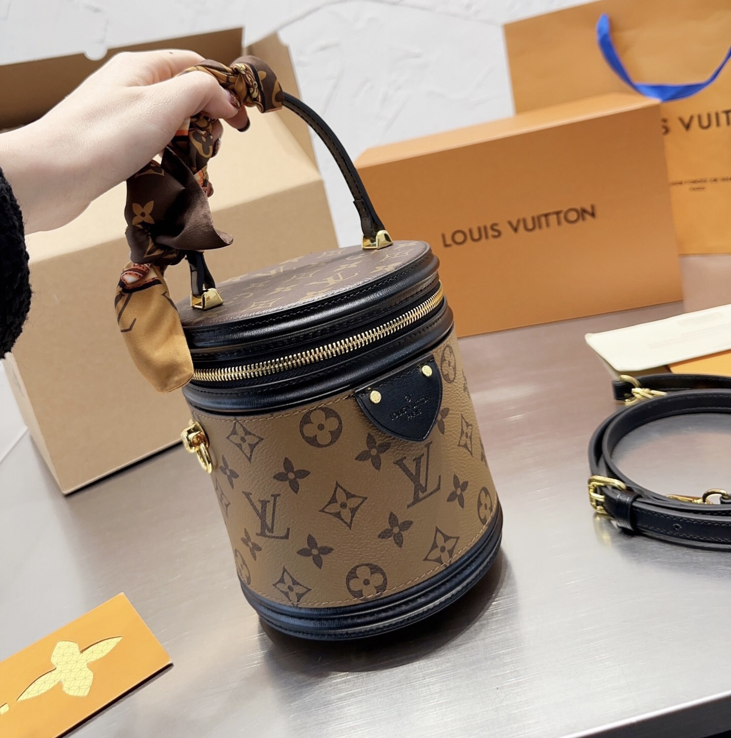 Louis Vuitton LV Cannes Shoulder Bag(Replica)