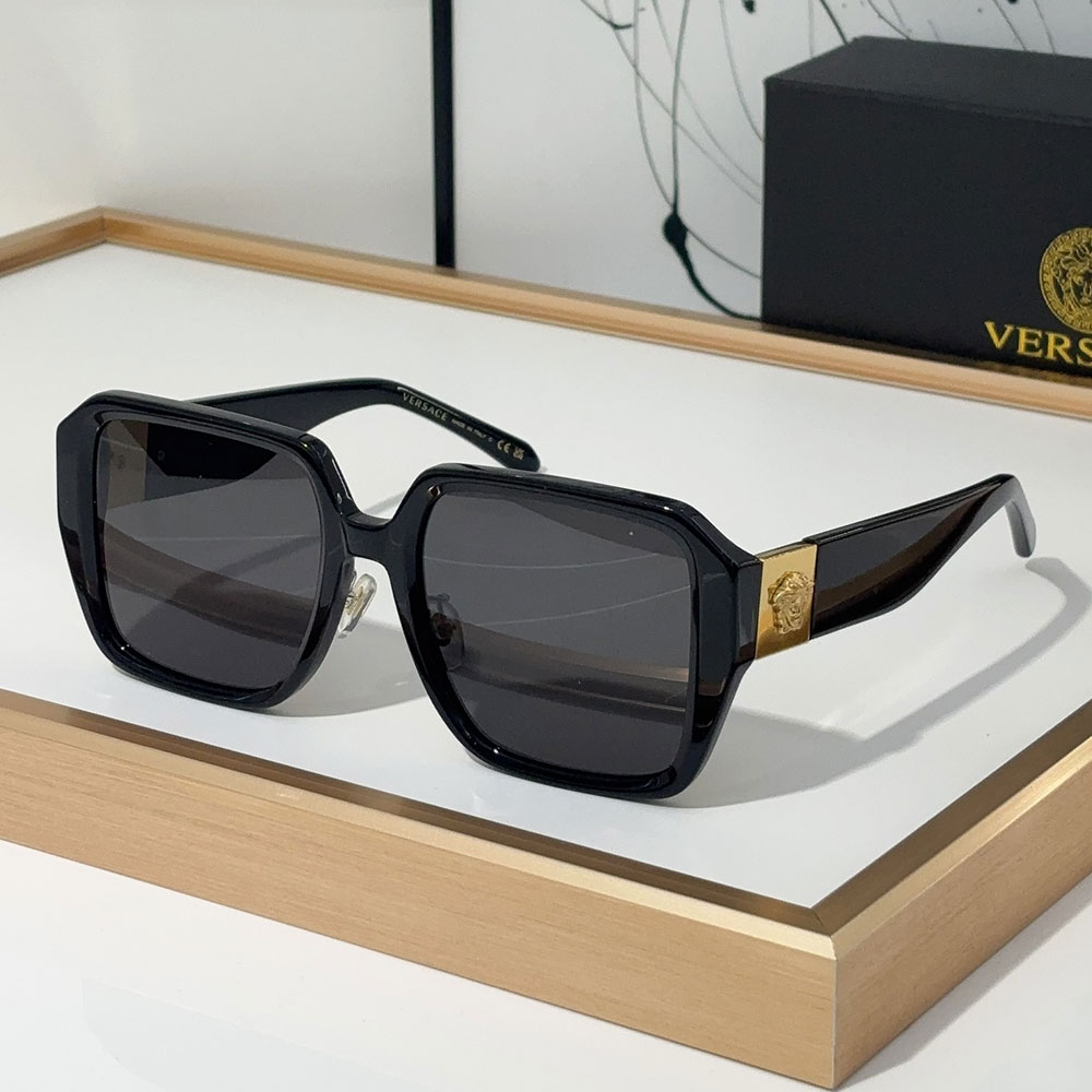 Versace  Simple Square Sunglasses Go With Everything Sunglasses Top Quality（Replica）