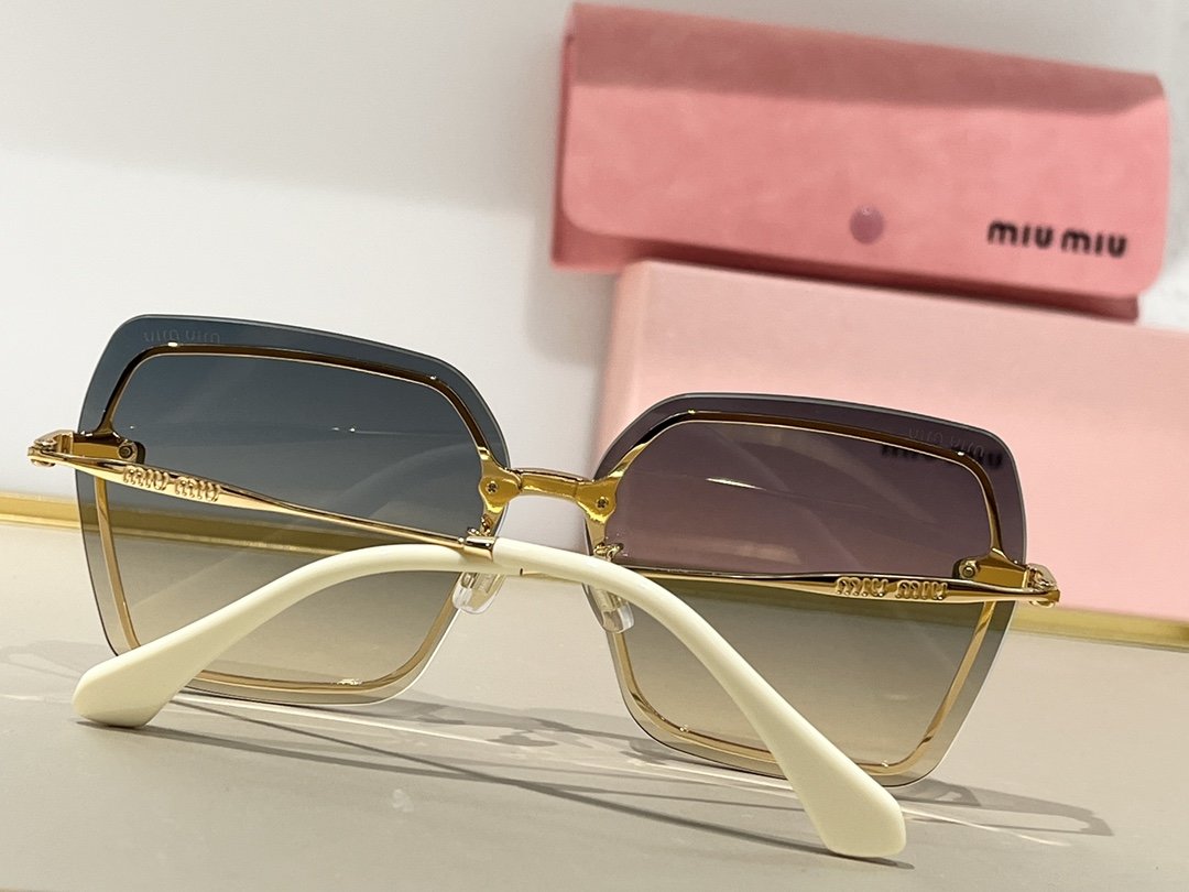 MiuMiu Sunglasses