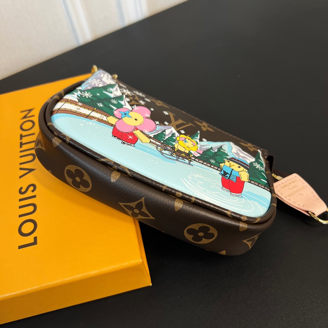 Louis Vuitton Multi Pochette Accessories Mini Bag Purse