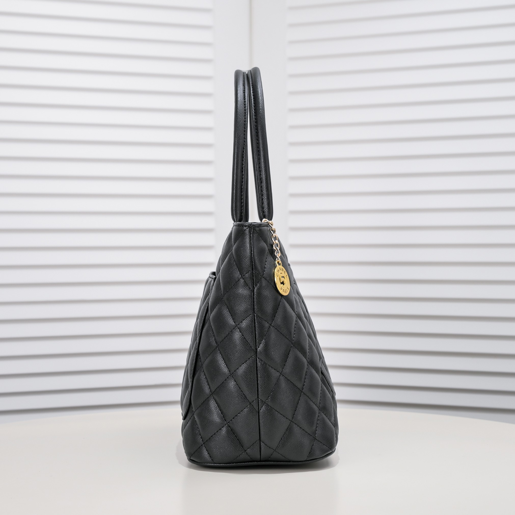 Chanel Vintagep Hilton Bag Tote  Shoulder Bag Handbag