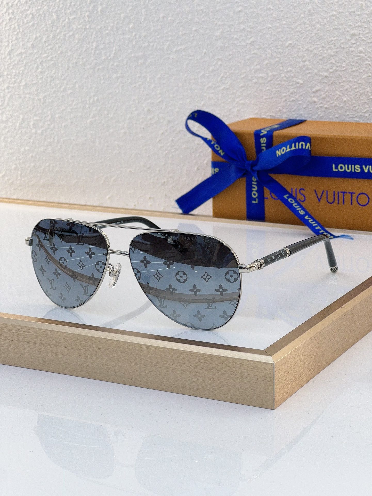 Louis Vuitton LV Sunglasses