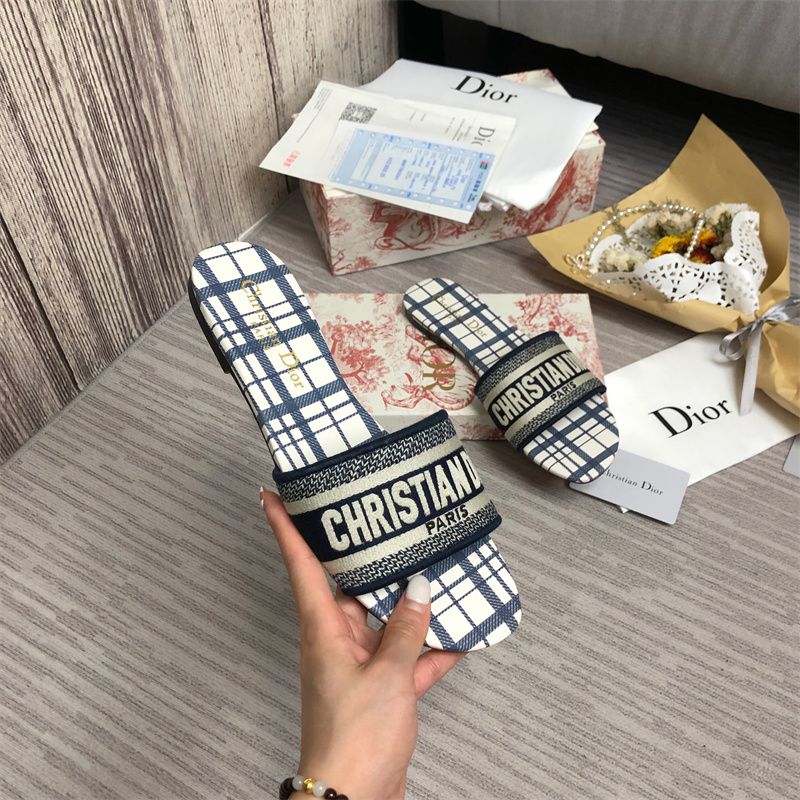 Dior DWAY Slide Slipper Sandals (Replica)