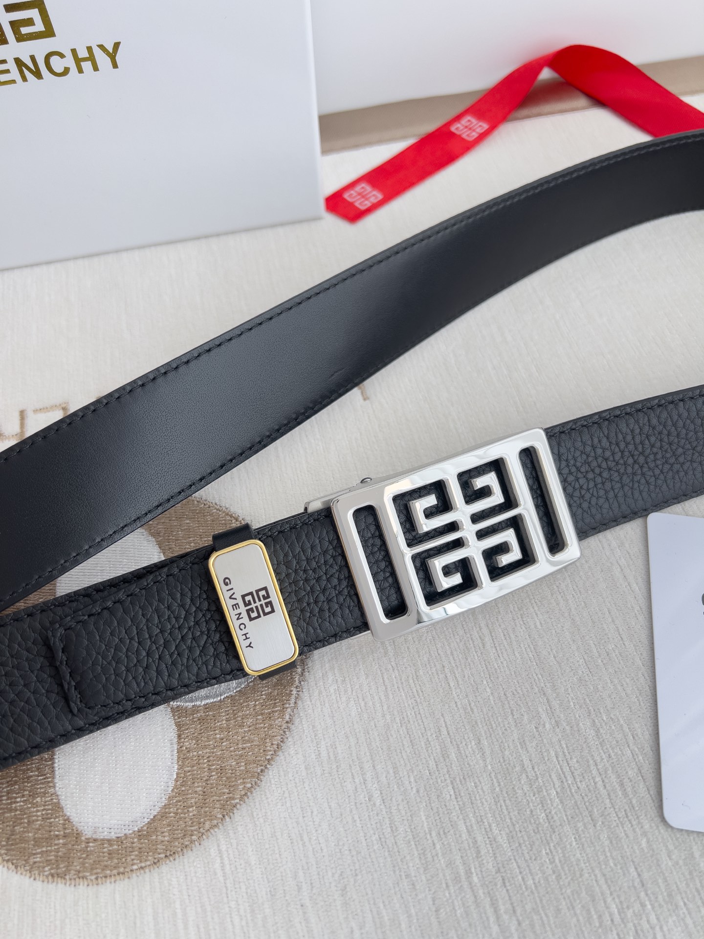 Givenchy Leather Belts 1:1 Mirror Version