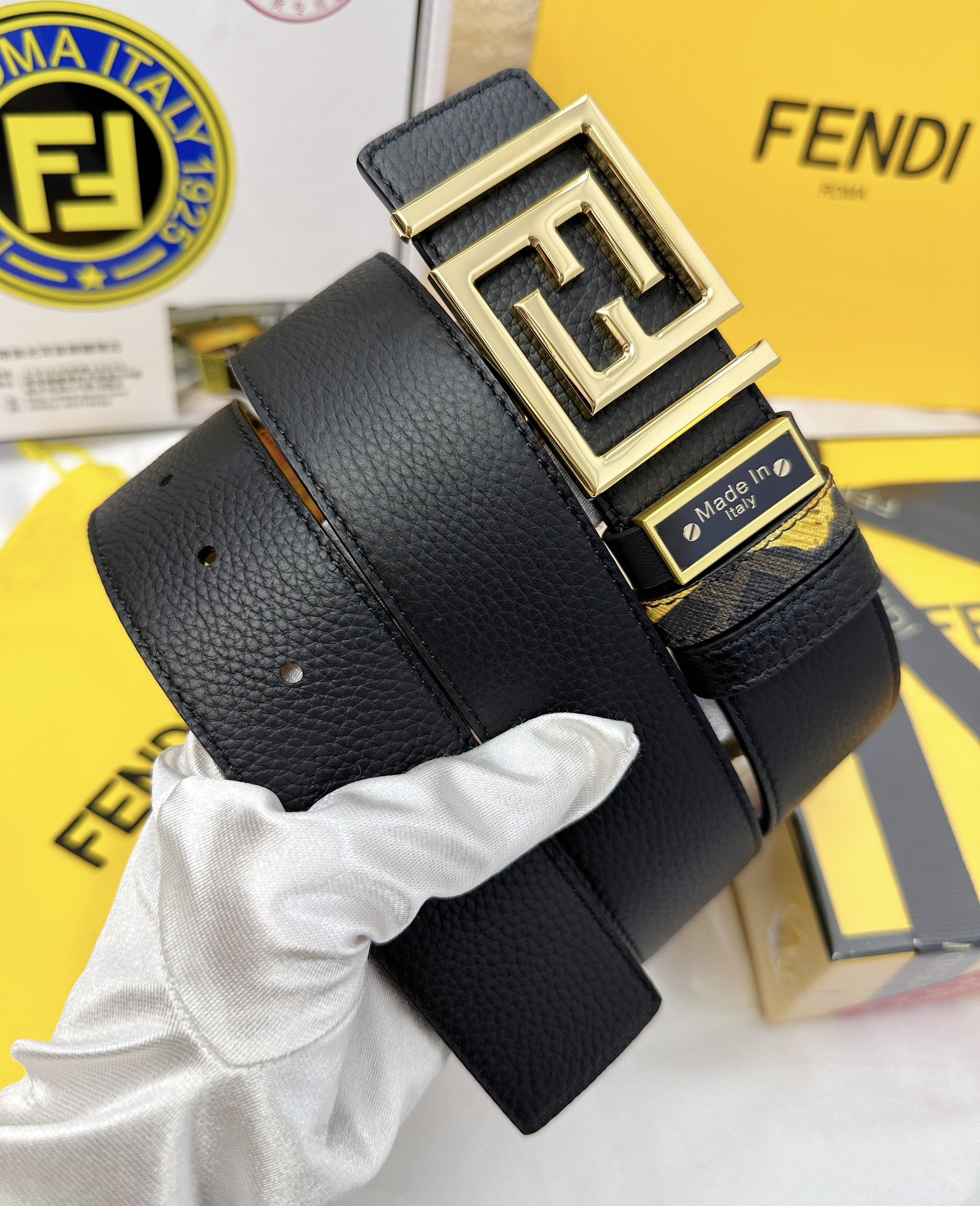 Fendi Leather Belts 1:1 Mirror Version