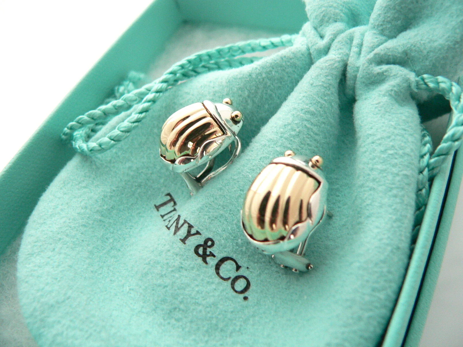Tiffany & Co Scarab Earrings Silver 18K Gold Bug Beetle Love Gift Pouch Box Art