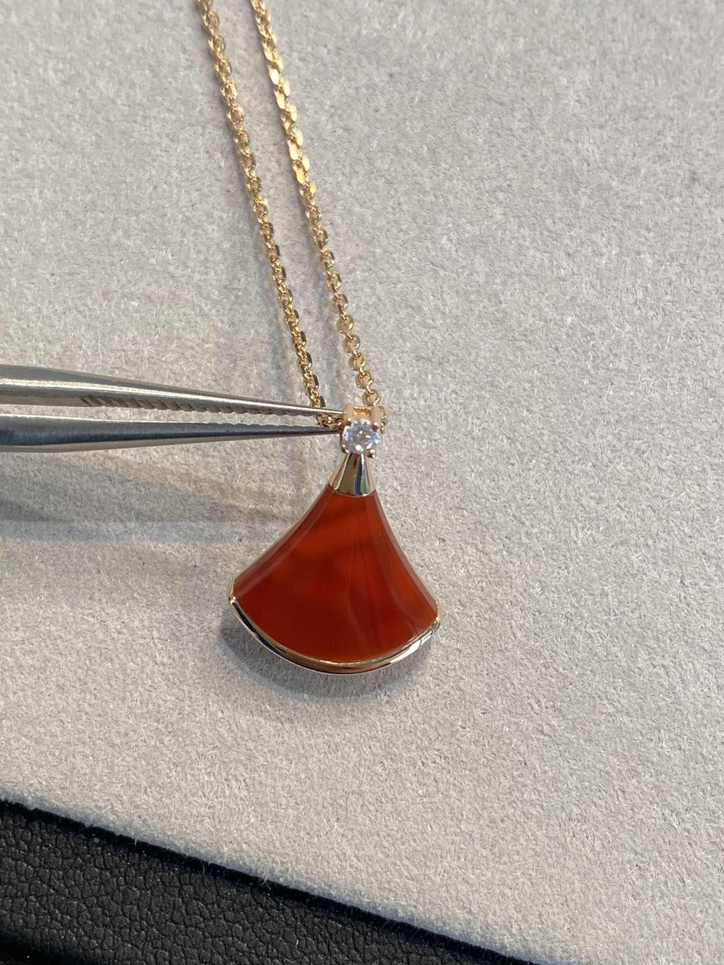 BVLGARI DIVAS' DREAM NECKLACE, Rose Gold