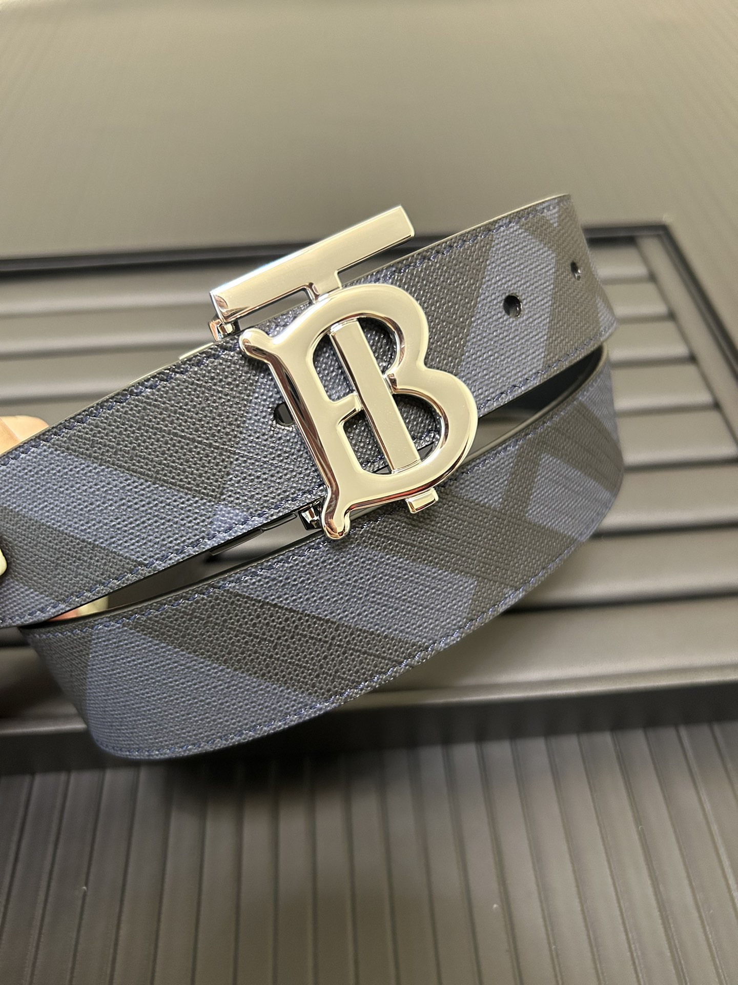 Burberry Leather Belts 1:1 Mirror Version