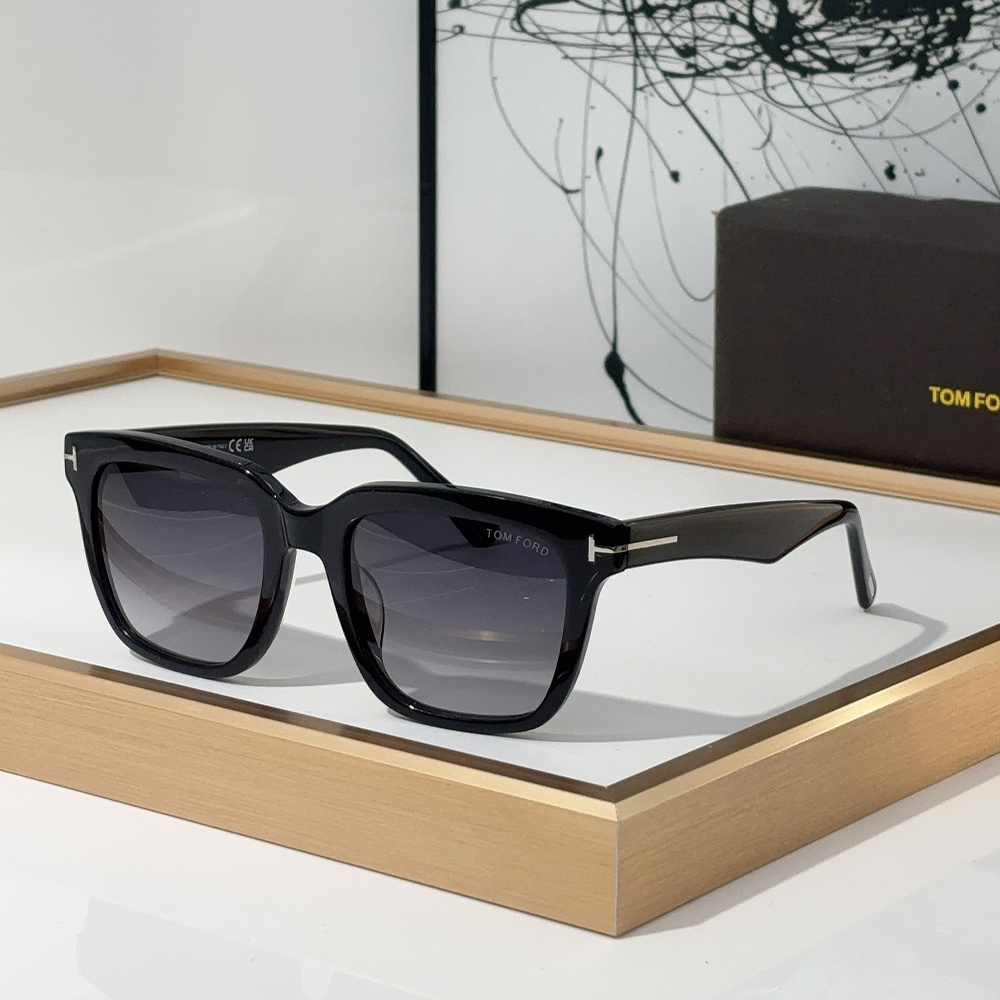 Tom Ford Outdoor UV Protection Sunglasses Top quality（Replica）