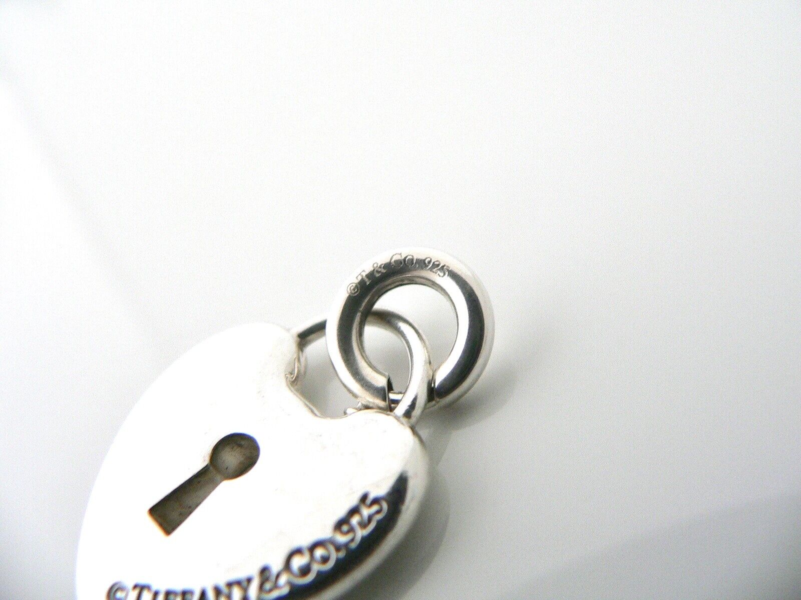 Tiffany & Co Heart Charm Keyhole Pendant Clasp 4 Necklace Bracelet Love Gift Art
