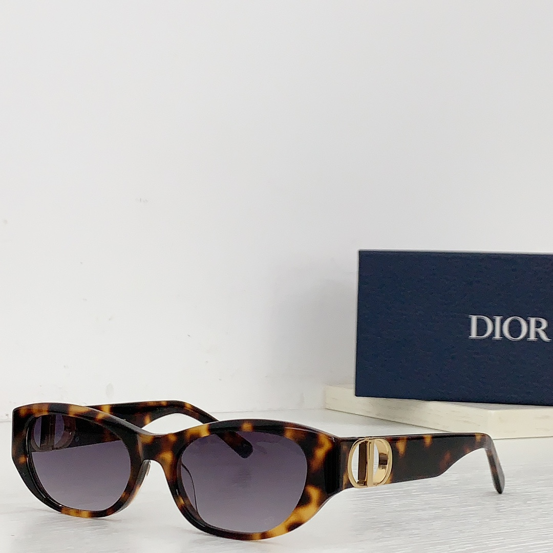 Dior Hollow Logo Sunglasses Top Quality (Replica）